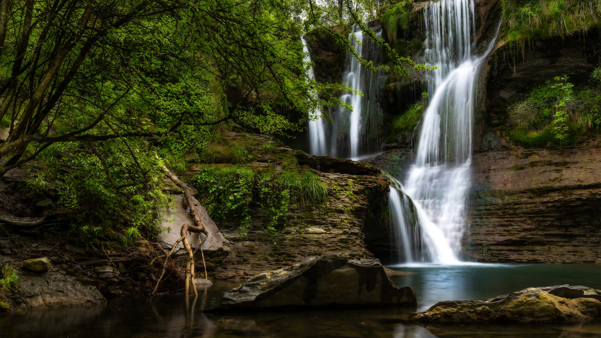 自然风光,瀑布,水潭,碧绿