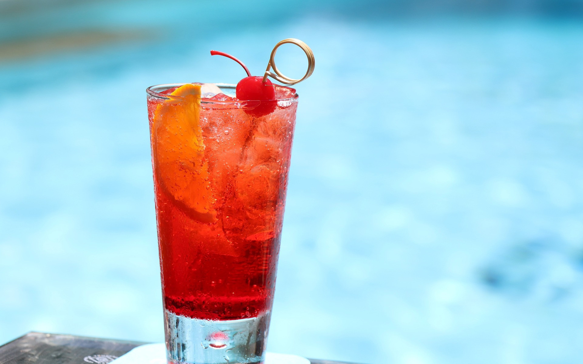 静物写真,饮料,红色,冰块