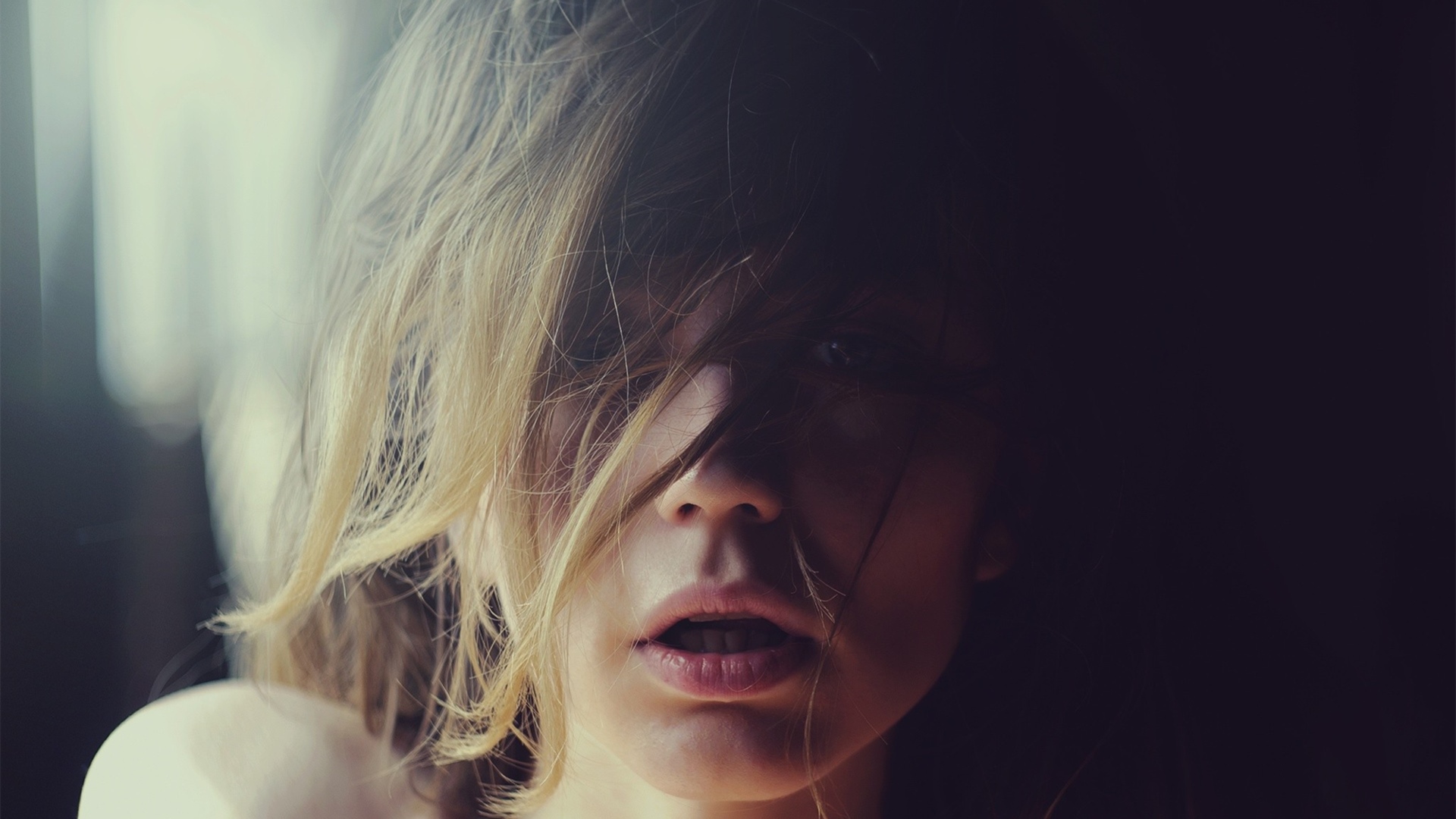 欧美女神,清晨,起床,乱头发