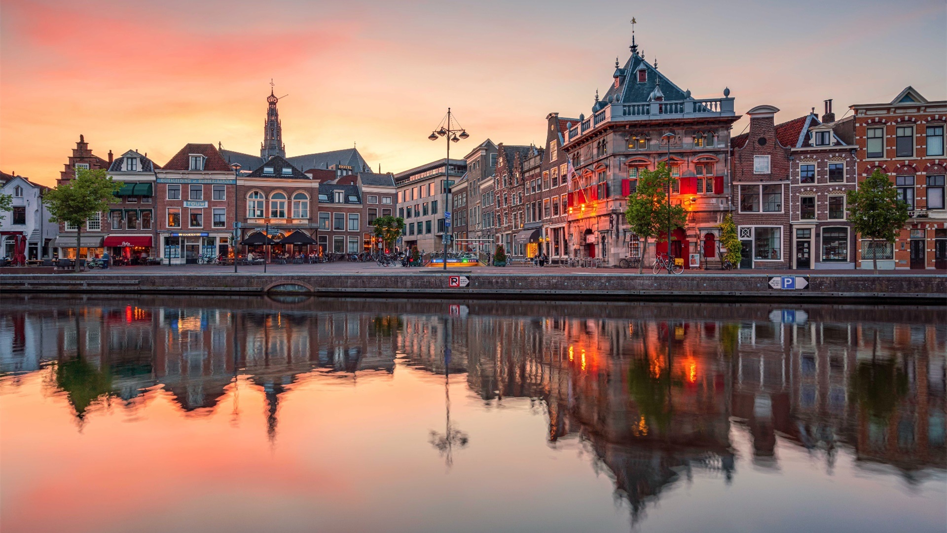 城市夜景,河滨,小镇,晚霞