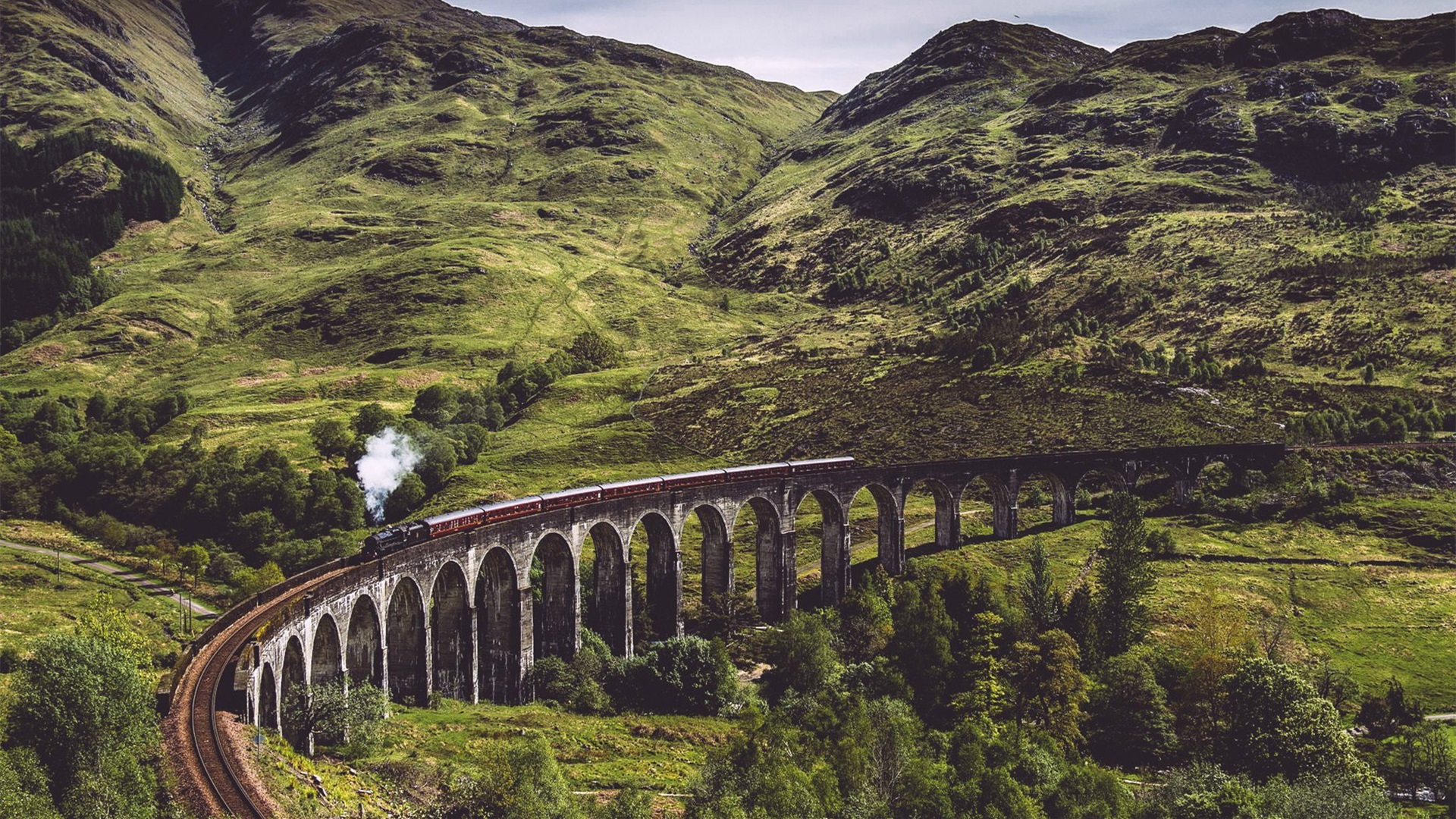 春意盎然,苏格兰,火车,高架桥