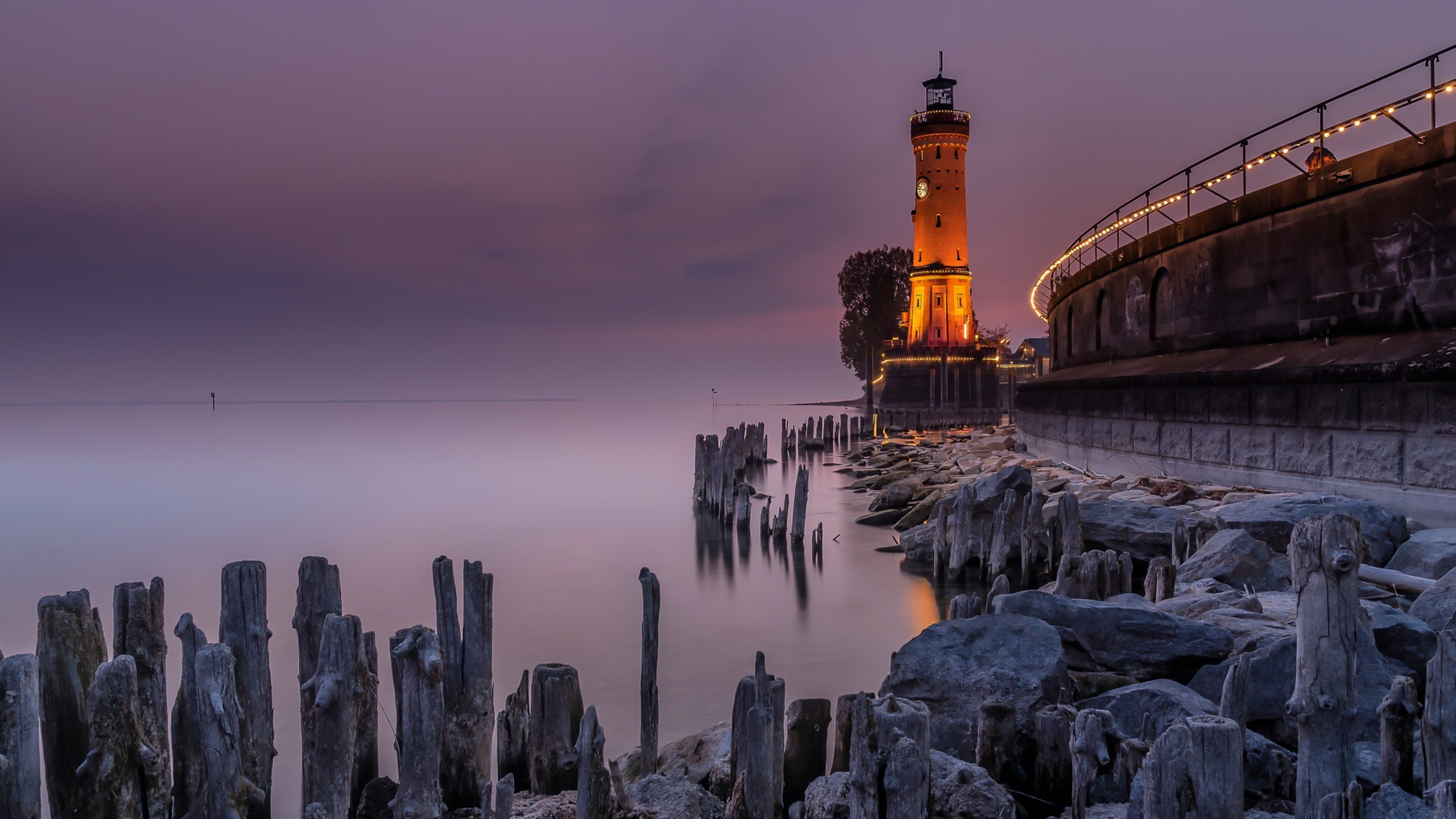 城市夜景,灯塔,海岸