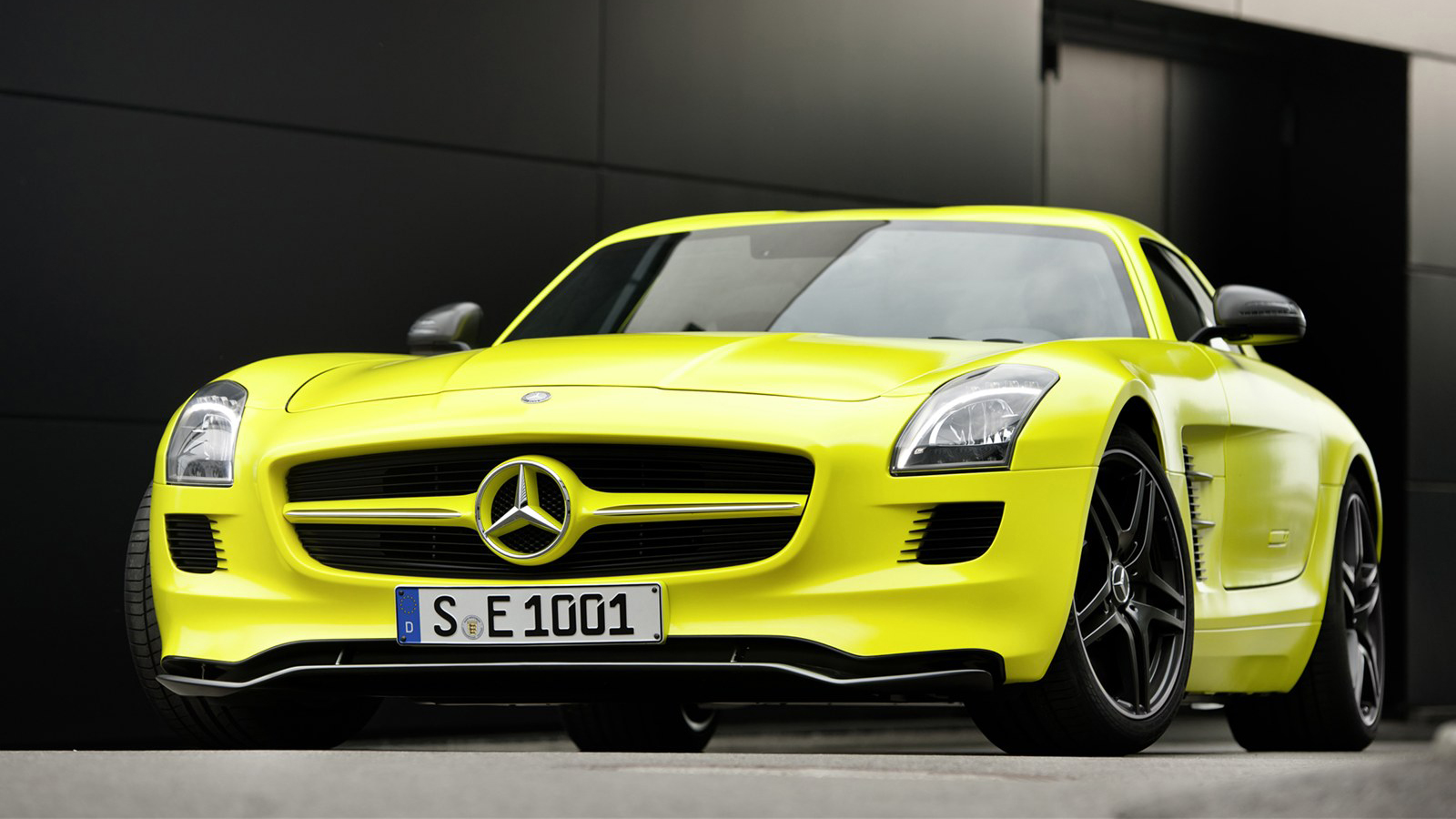 动感,汽车,超跑,奔驰,儿童桌面专用