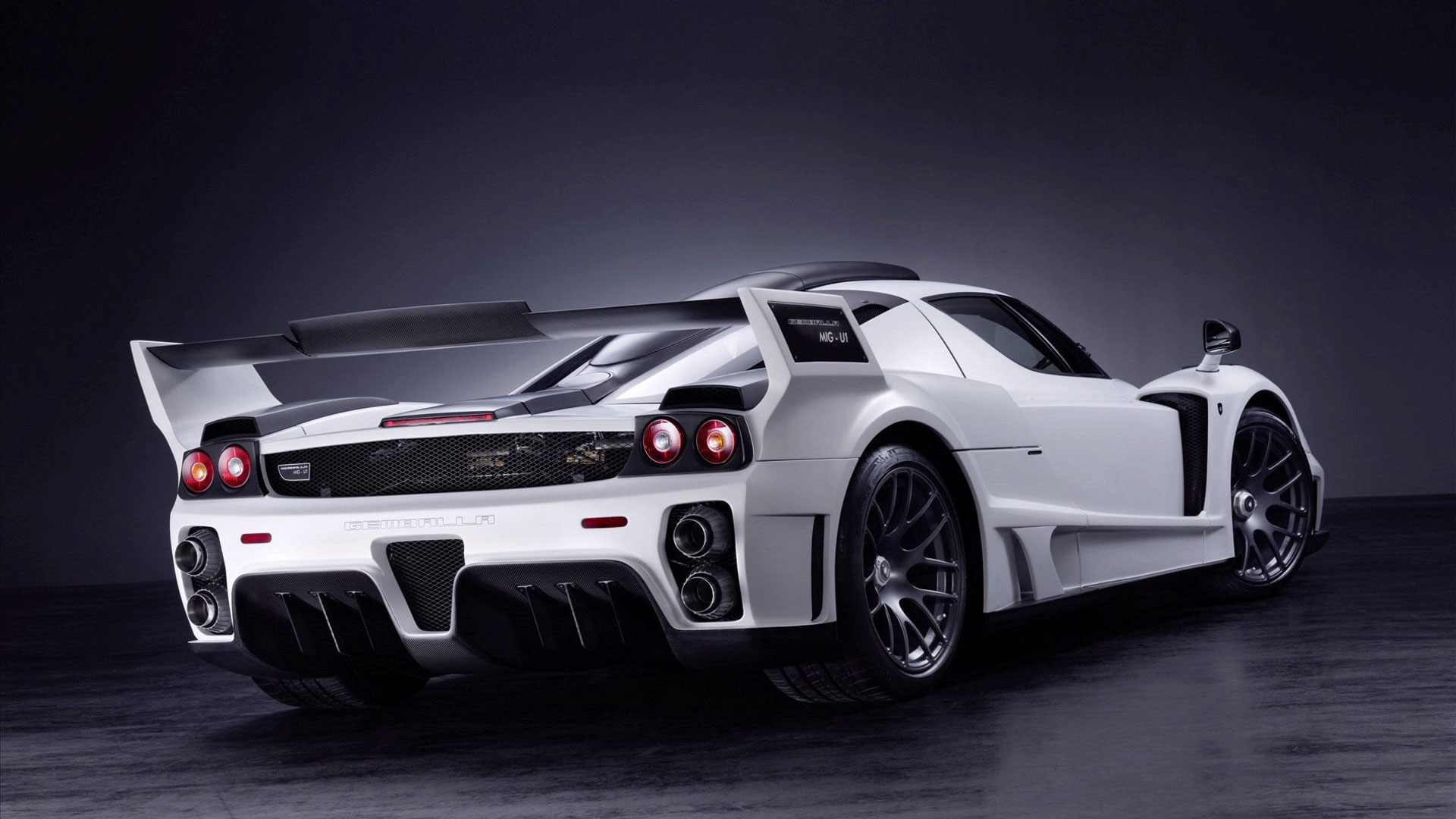 汽车,跑车,超跑,法拉利改装,儿童桌面专用