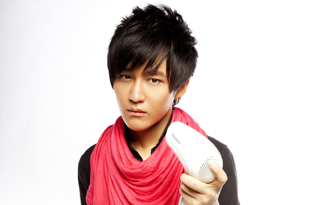 明星,内地明星,男明星,快乐男声,李炜