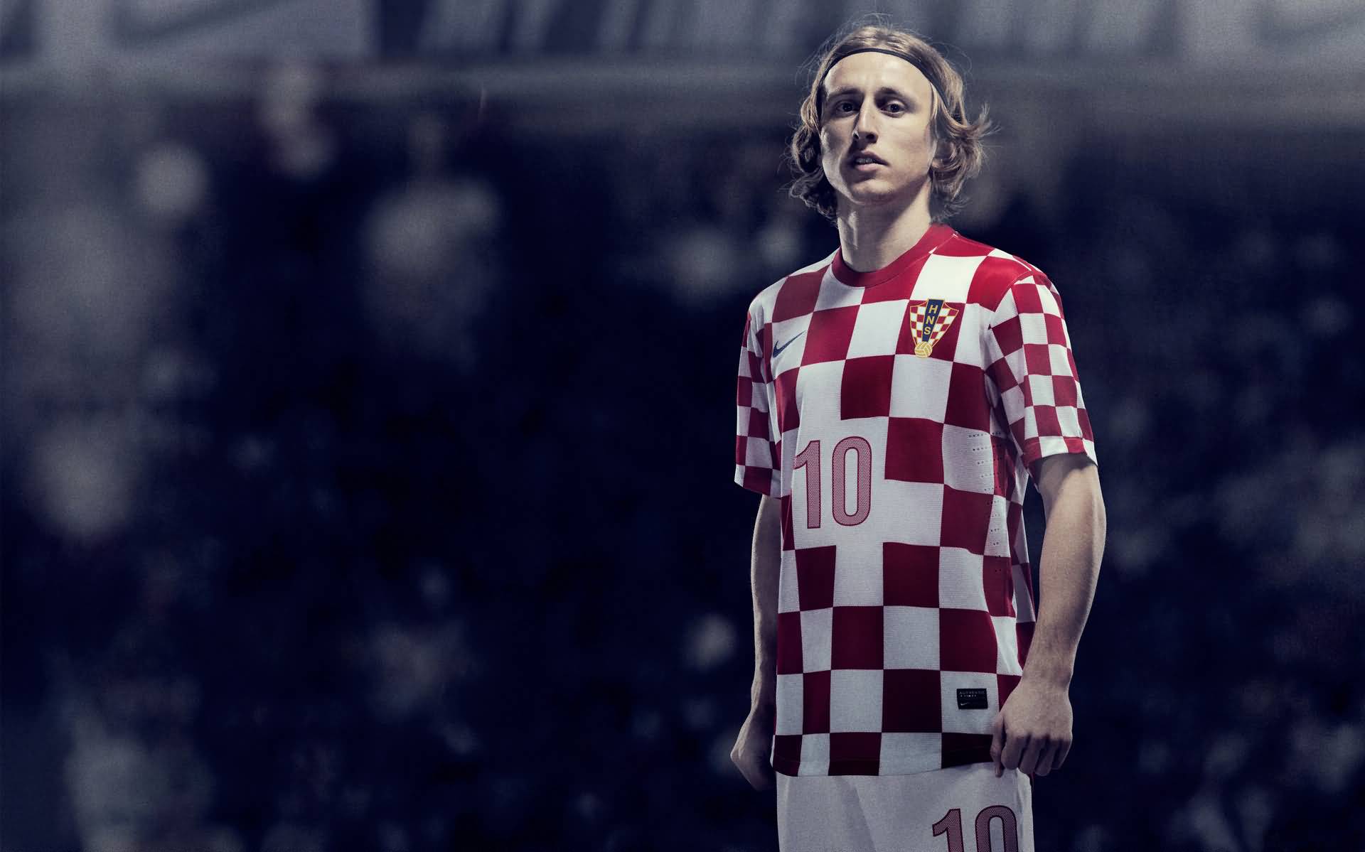 欧洲杯,战袍,六月七日