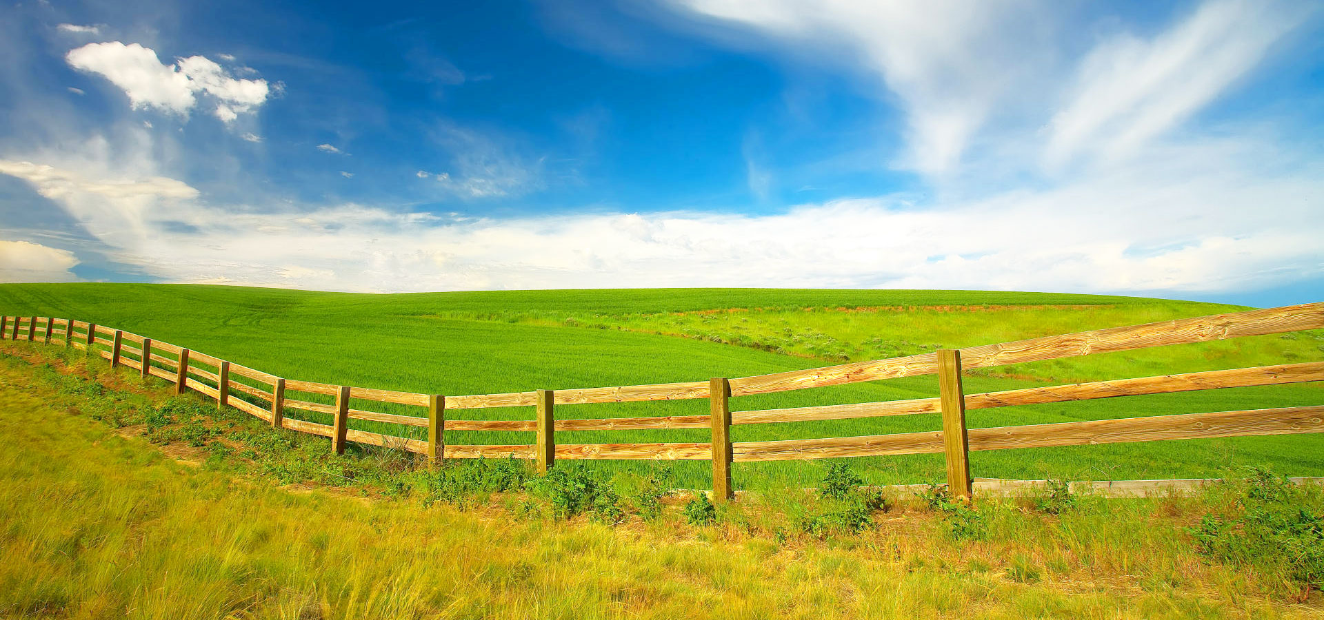 超宽,全景,风景,蓝天白云,碧绿草原,mlgb,儿童桌面专用