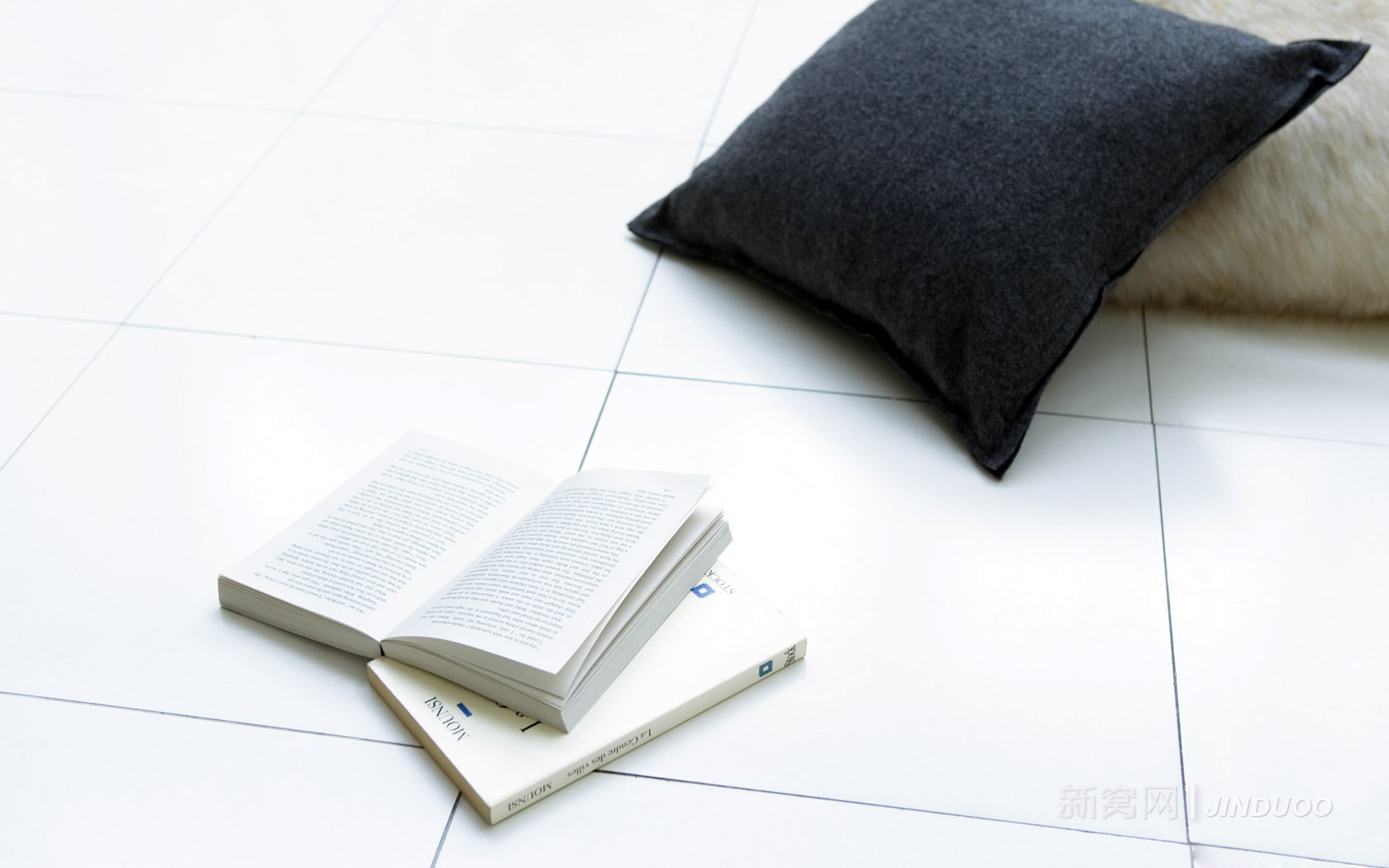 新窝家居,九月二十五日