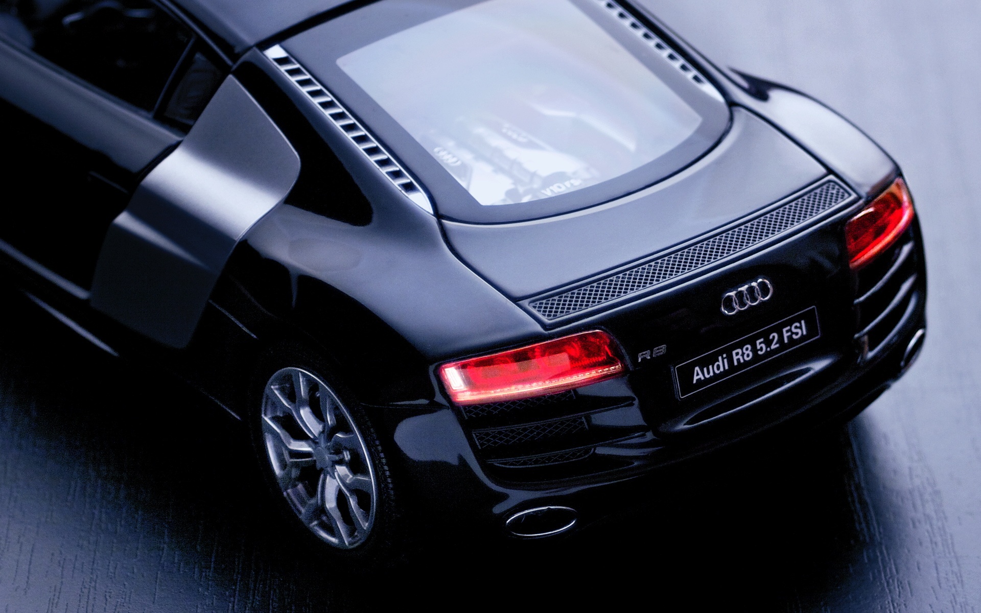 超跑,奥迪R8,2012Y十月25D,儿童桌面专用