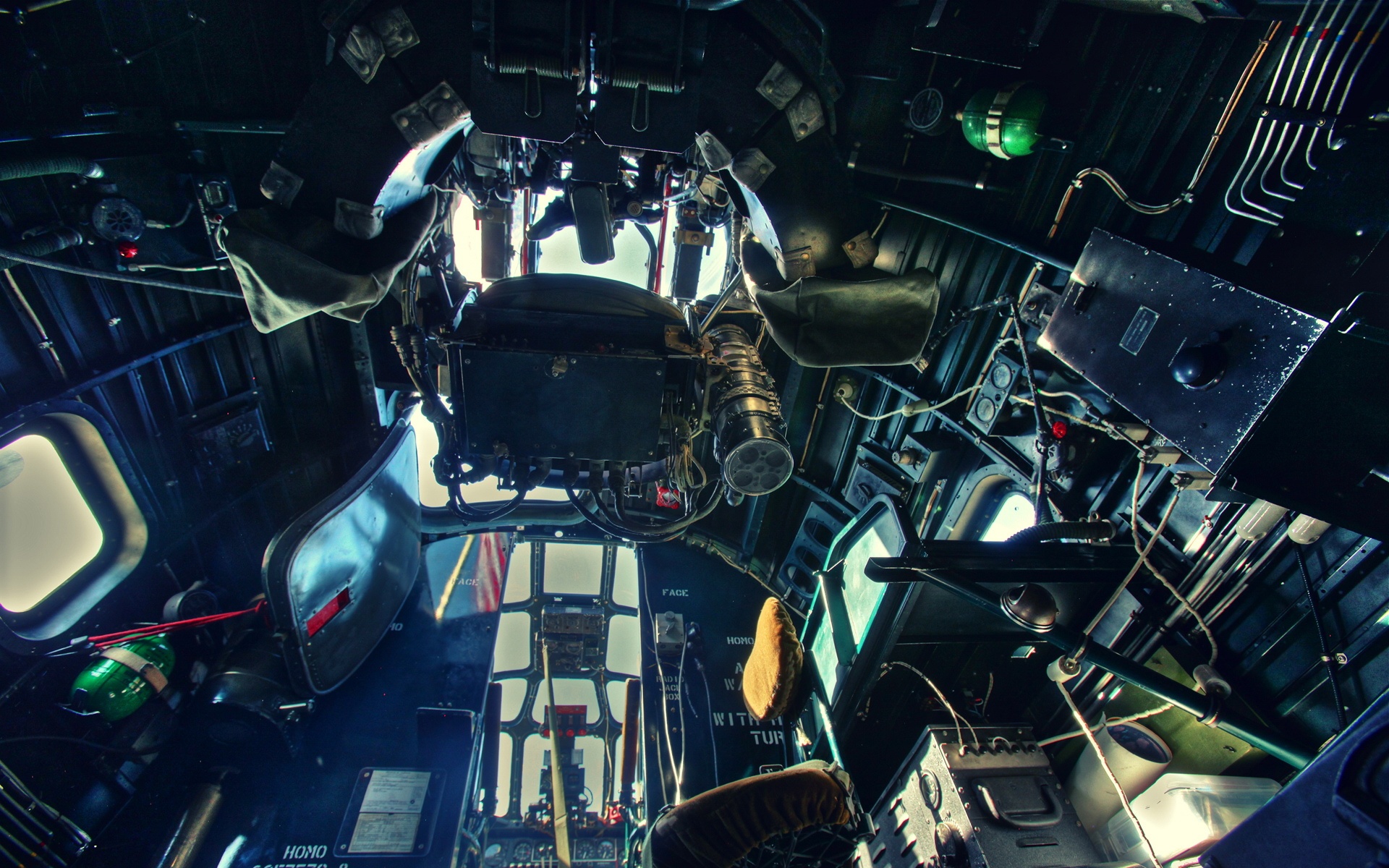 军事,飞船,2012Y十月27D