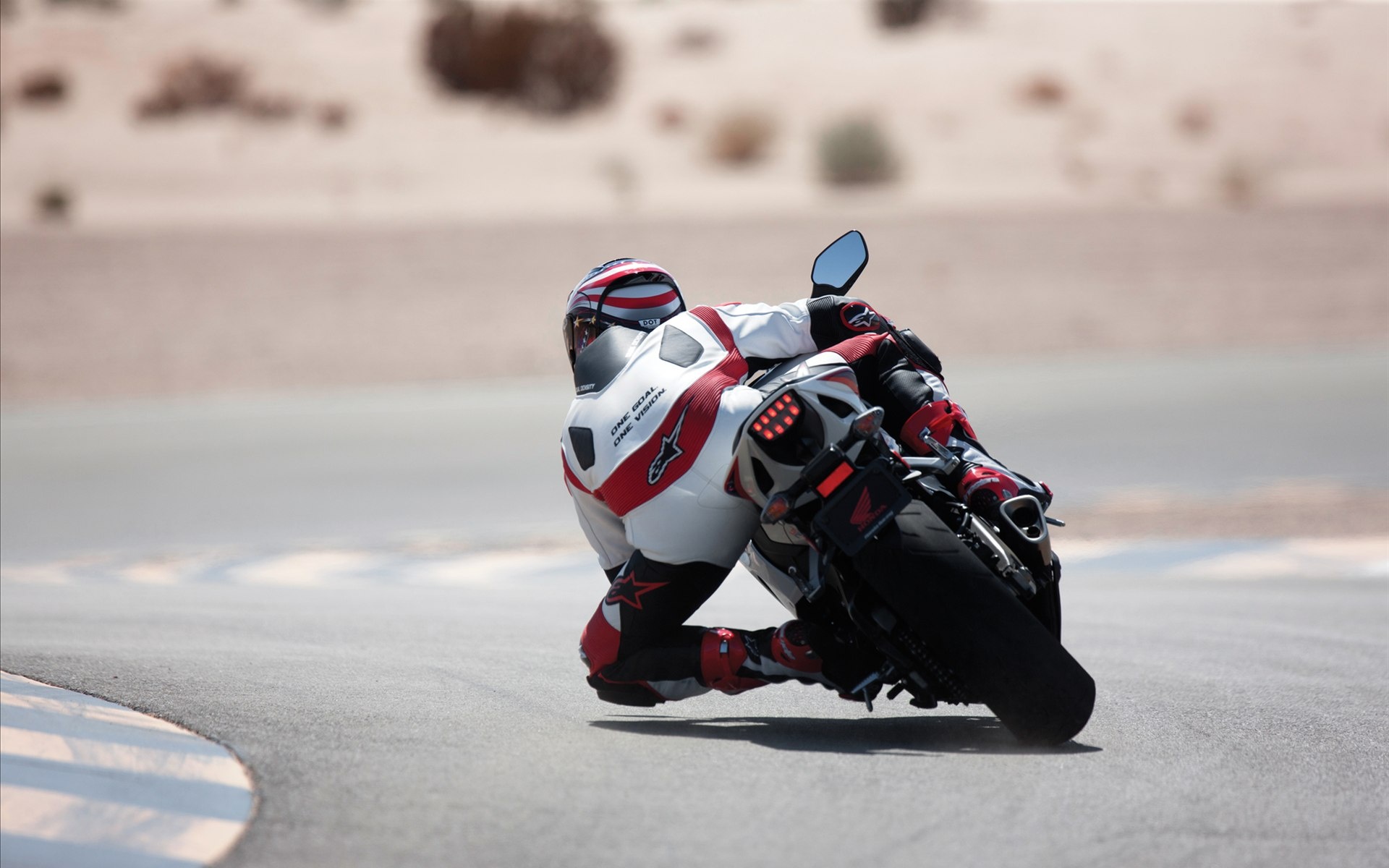 Honda,本田,CBR,摩托车,宽屏,2012Y十月26D,儿童桌面专用