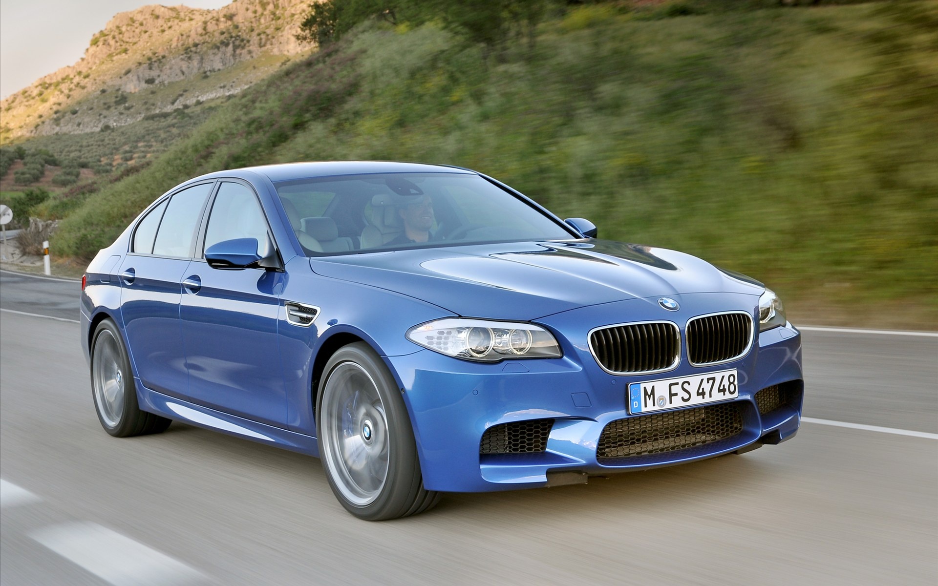 BMW,M5,宝马,汽车,宽屏,2012Y十月25D,儿童桌面专用