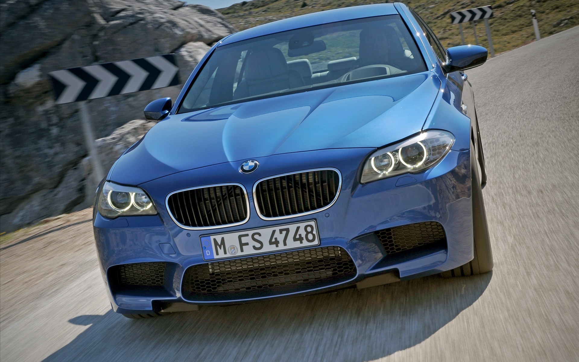 BMW,M5,宝马,汽车,宽屏,2012Y十月25D,儿童桌面专用