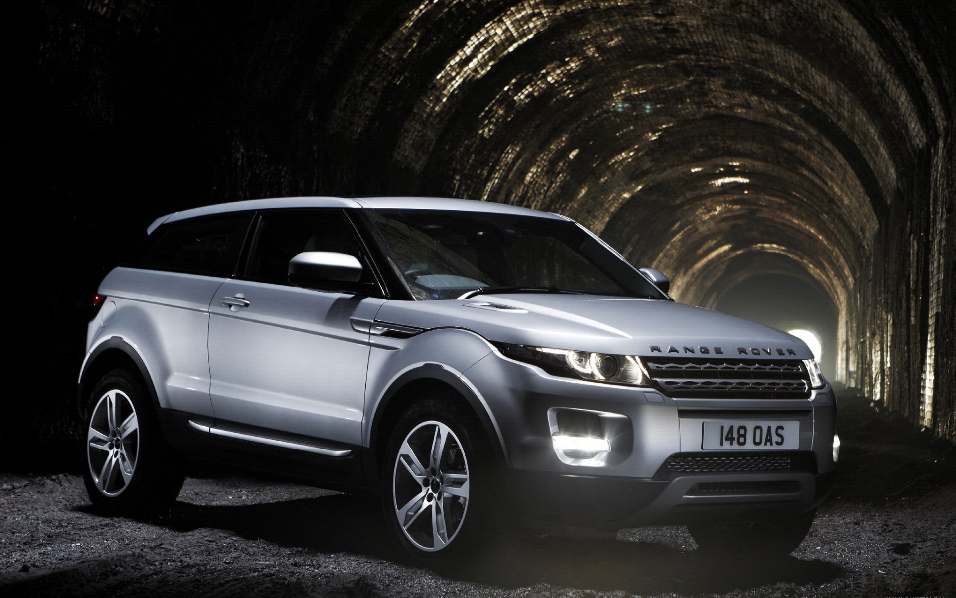 汽车,suv,路虎,2012Y十月27D,儿童桌面专用