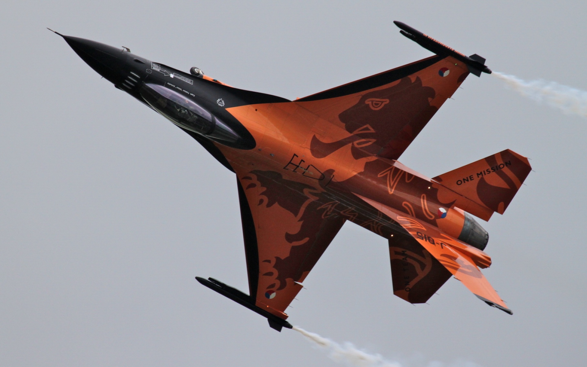 战斗机,2012Y十月26D