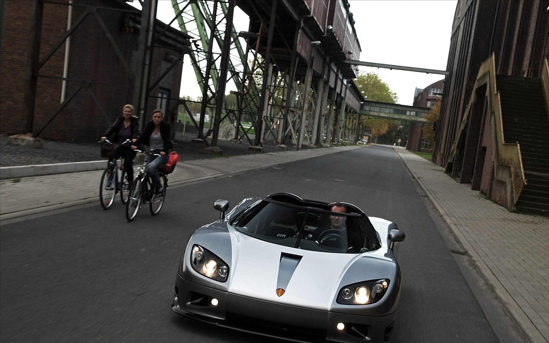 Koenigsegg,柯尼希塞尔,改装车,跑车,汽车,2012Y十月28D,儿童桌面专用