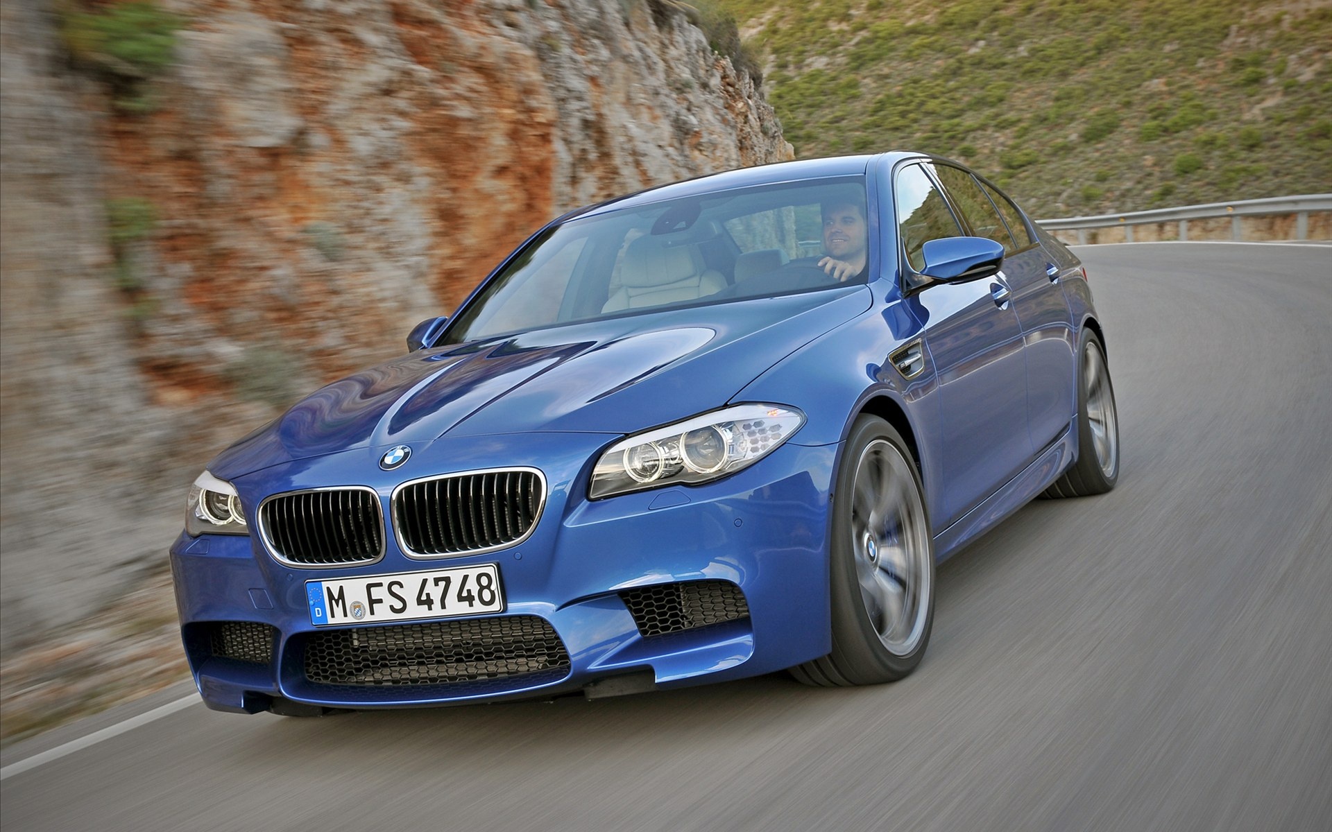 BMW,M5,宝马,汽车,宽屏,2012Y十月25D,儿童桌面专用