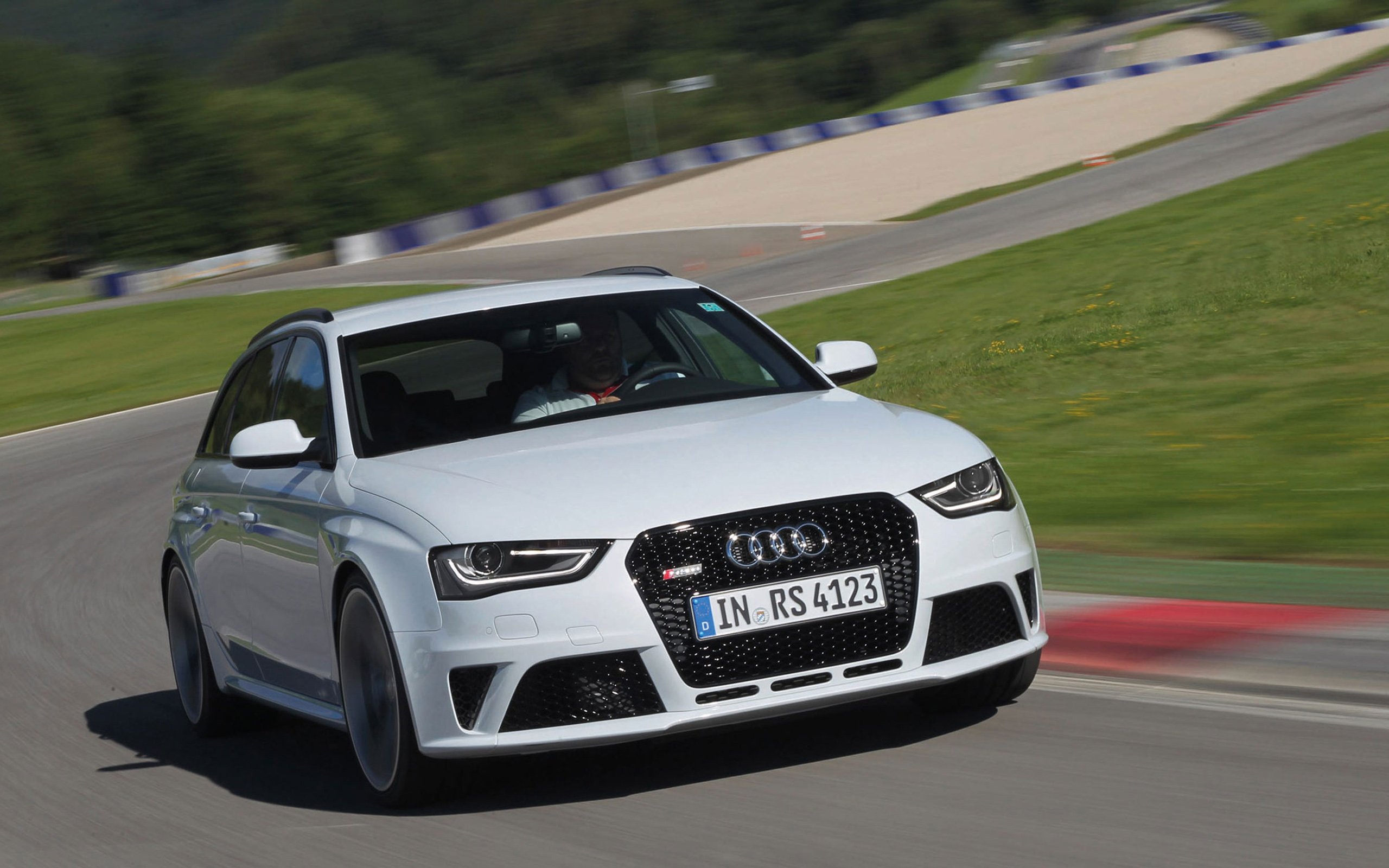 奥迪,Audi,轿车,audi,RS4,Avant,2012Y十一月21D,儿童桌面专用