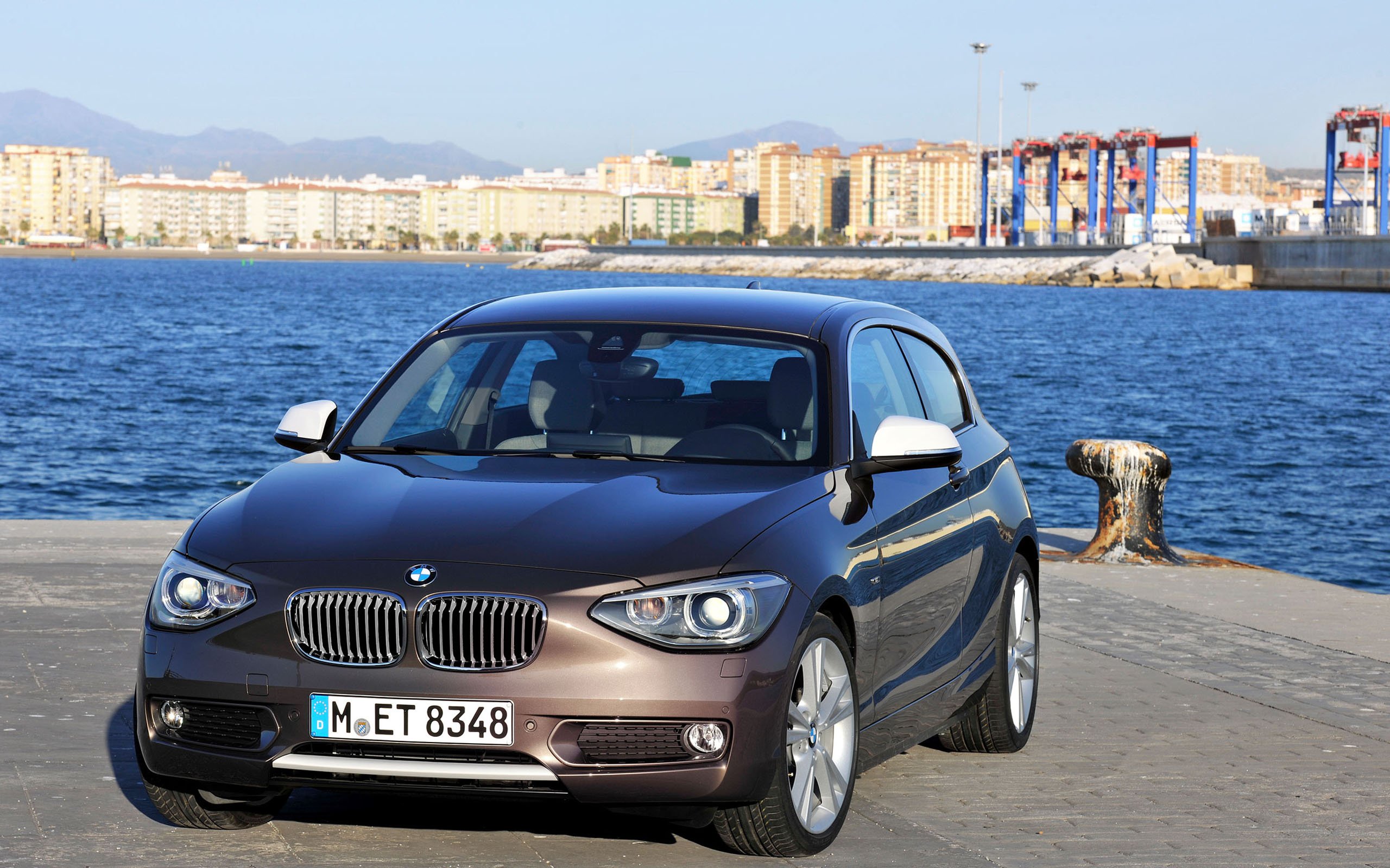 宝马,轿车,BMW,125d,2012Y十一月21D,儿童桌面专用