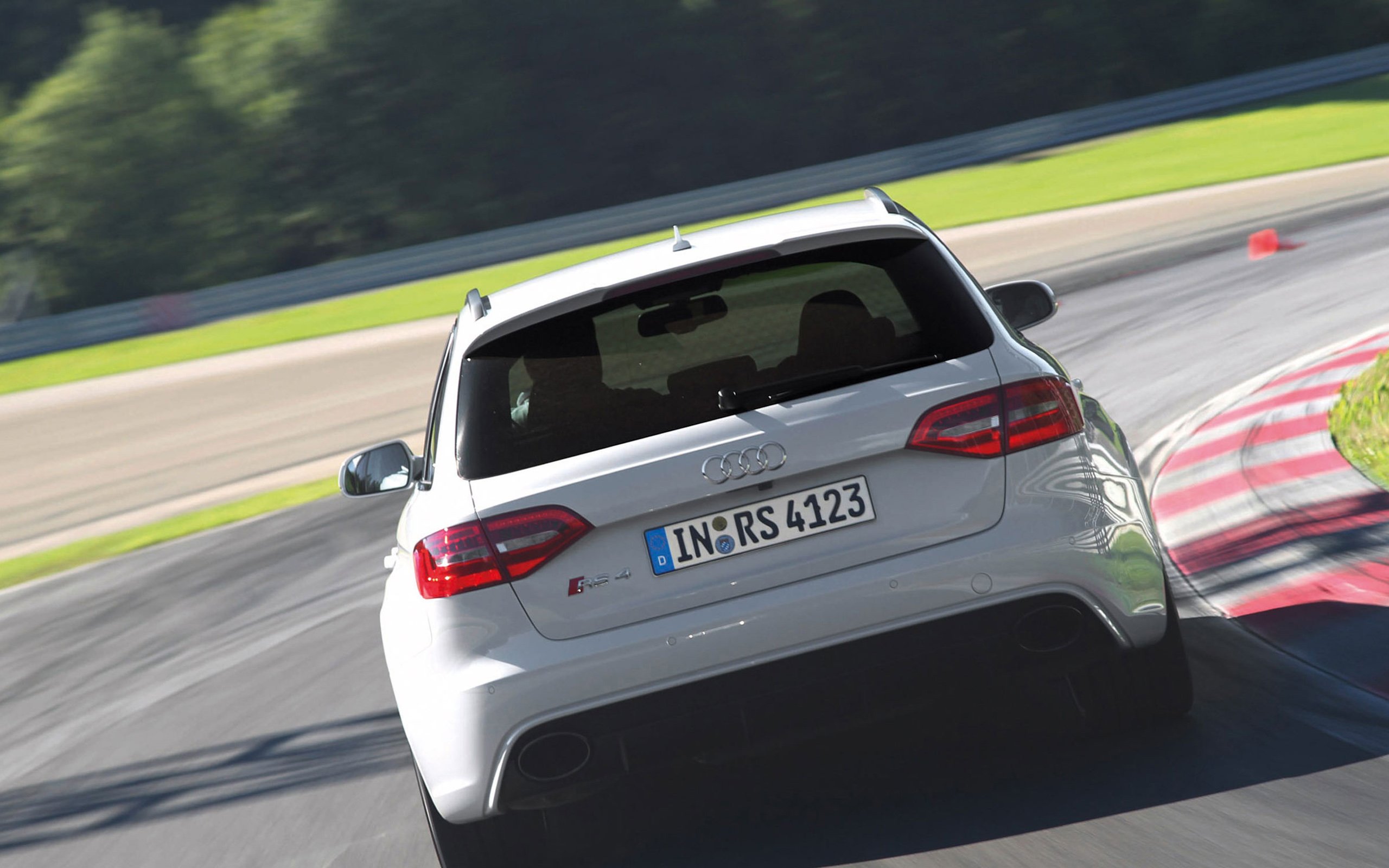 奥迪,Audi,轿车,audi,RS4,Avant,2012Y十一月21D,儿童桌面专用