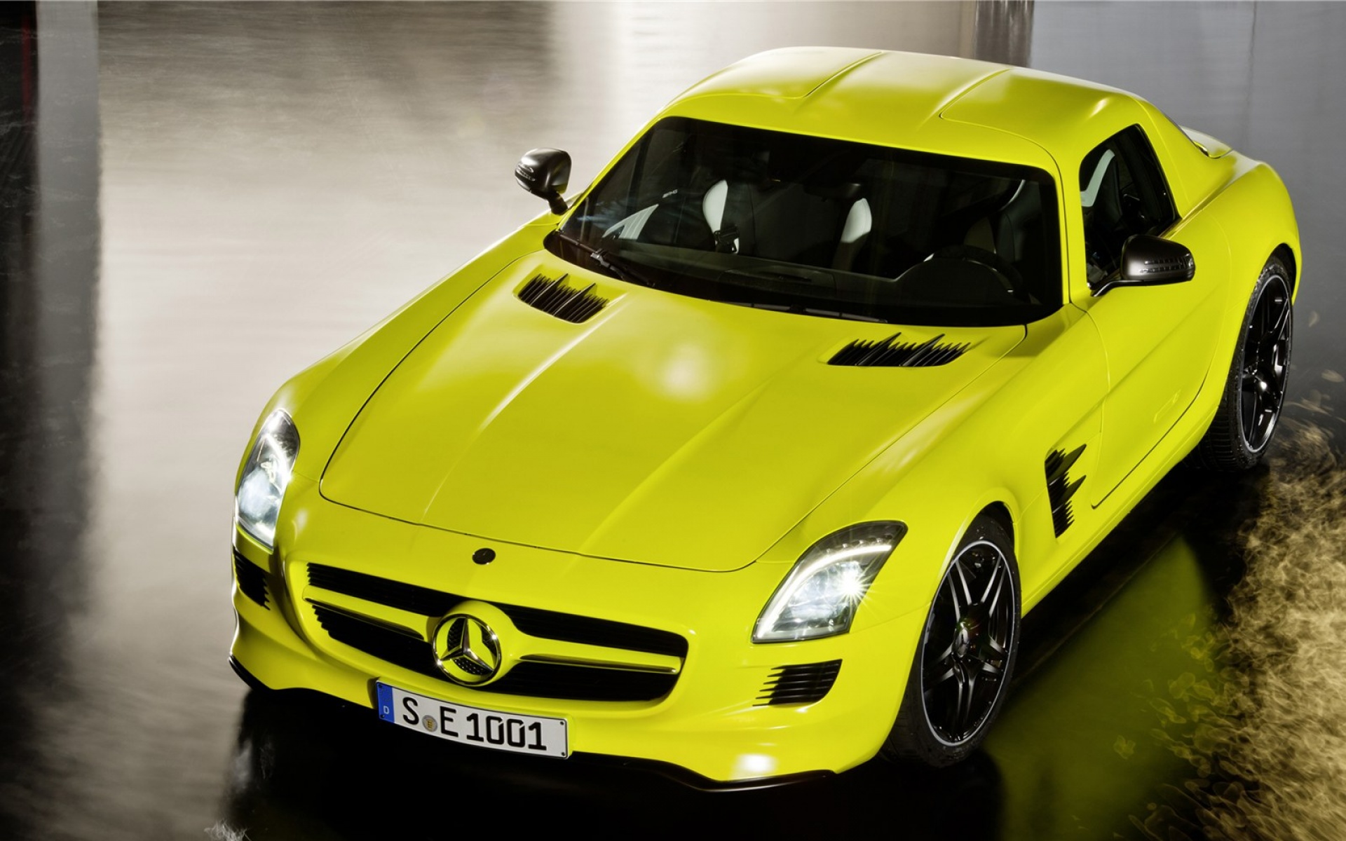 Mercedes,Benz,奔驰,纯电力,超跑,跑车,汽车,黄色,2012Y十月31D,儿童桌面专用