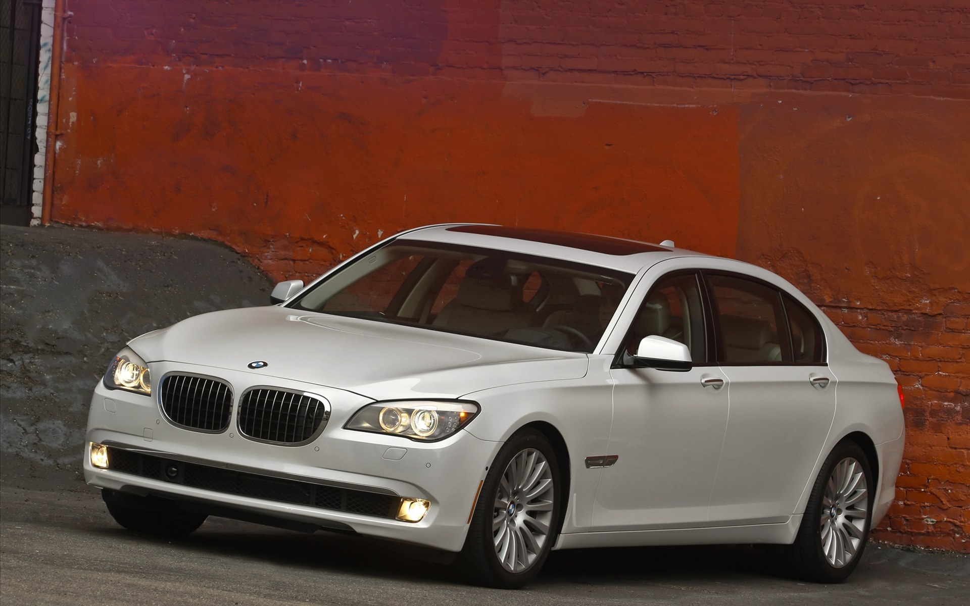 BMW,750Li,宝马,汽车,宽屏,2012Y十月30D,儿童桌面专用