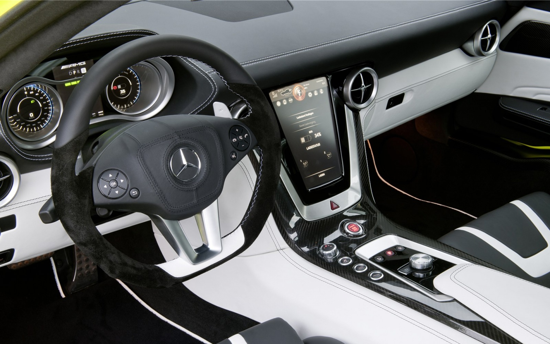 Mercedes,Benz,奔驰,纯电力,超跑,跑车,汽车,黄色,2012Y十月31D,儿童桌面专用