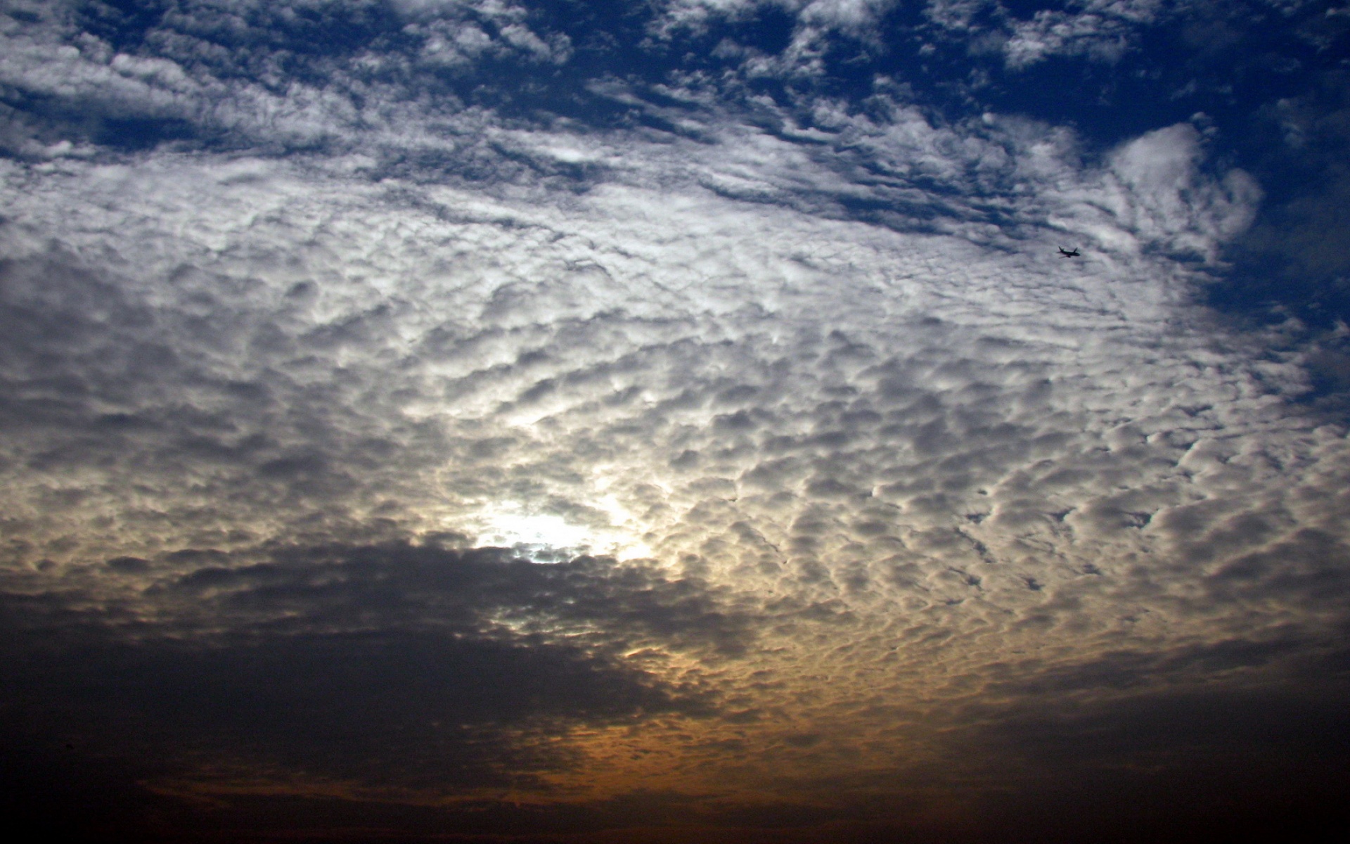 风景,蓝天白云,2012Y十月31D,儿童桌面专用