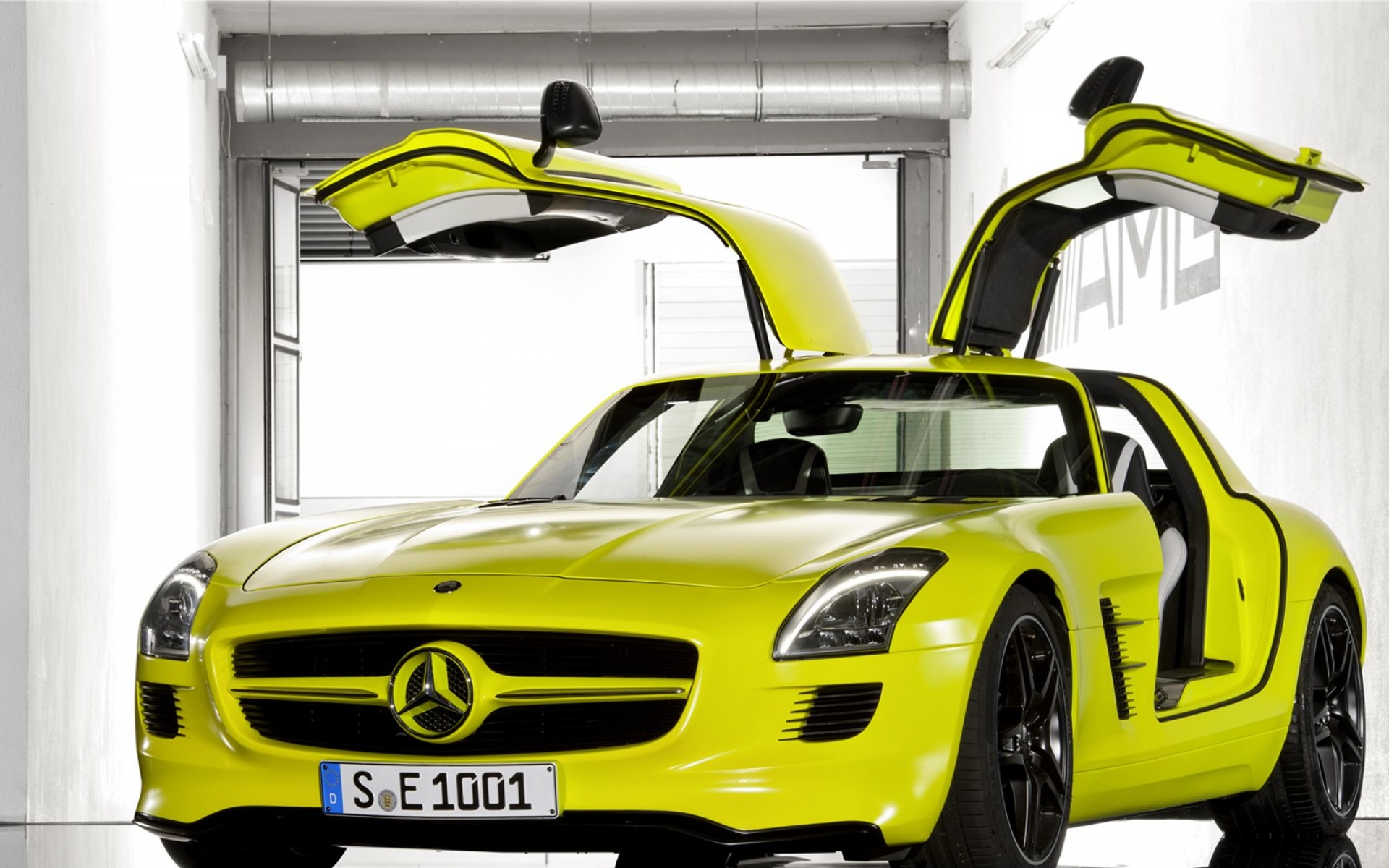 Mercedes,Benz,奔驰,纯电力,超跑,跑车,汽车,黄色,2012Y十月31D,儿童桌面专用