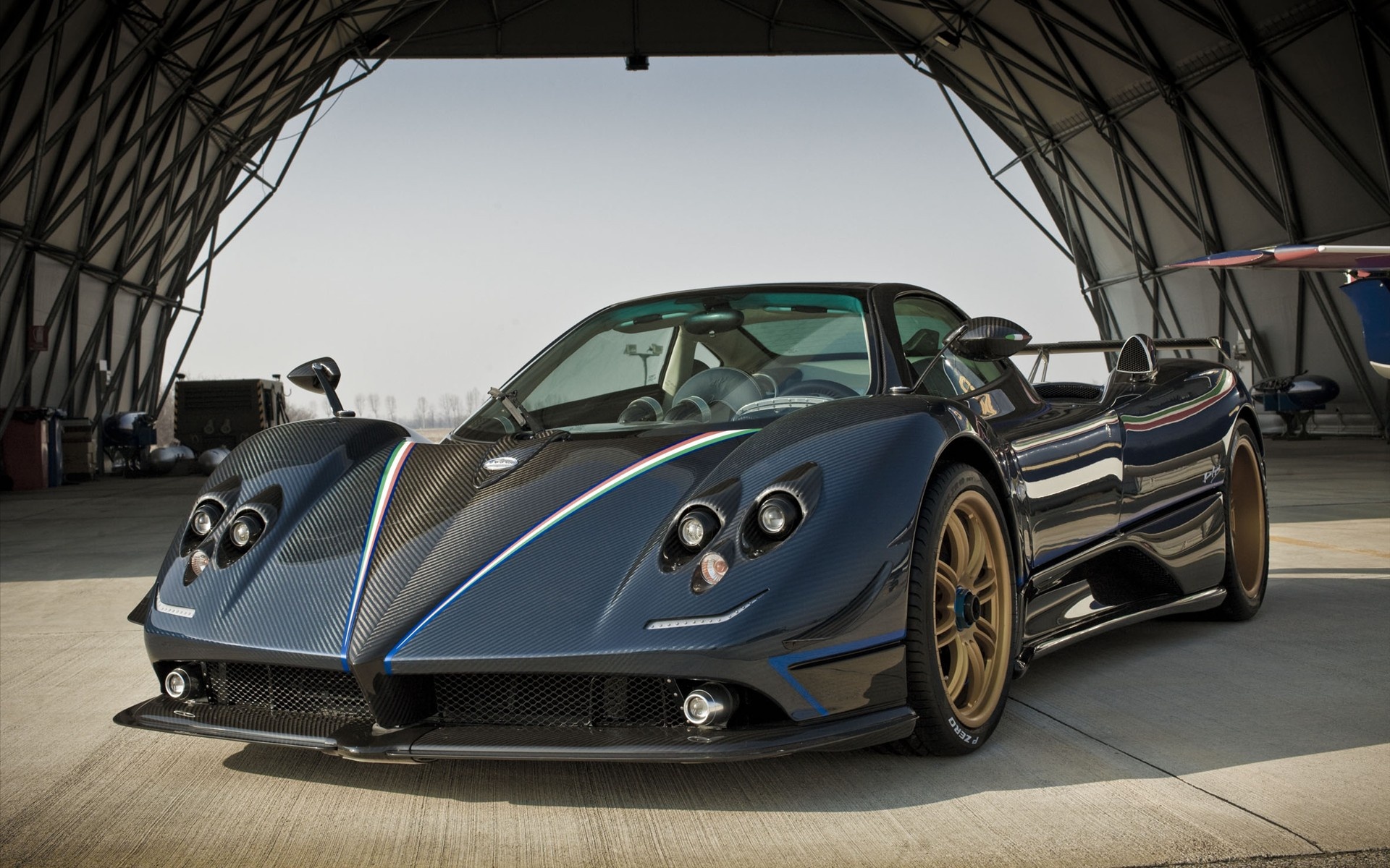 Pagani,帕加尼,风之子,跑车,汽车,宽屏,2012Y十一月03D,儿童桌面专用