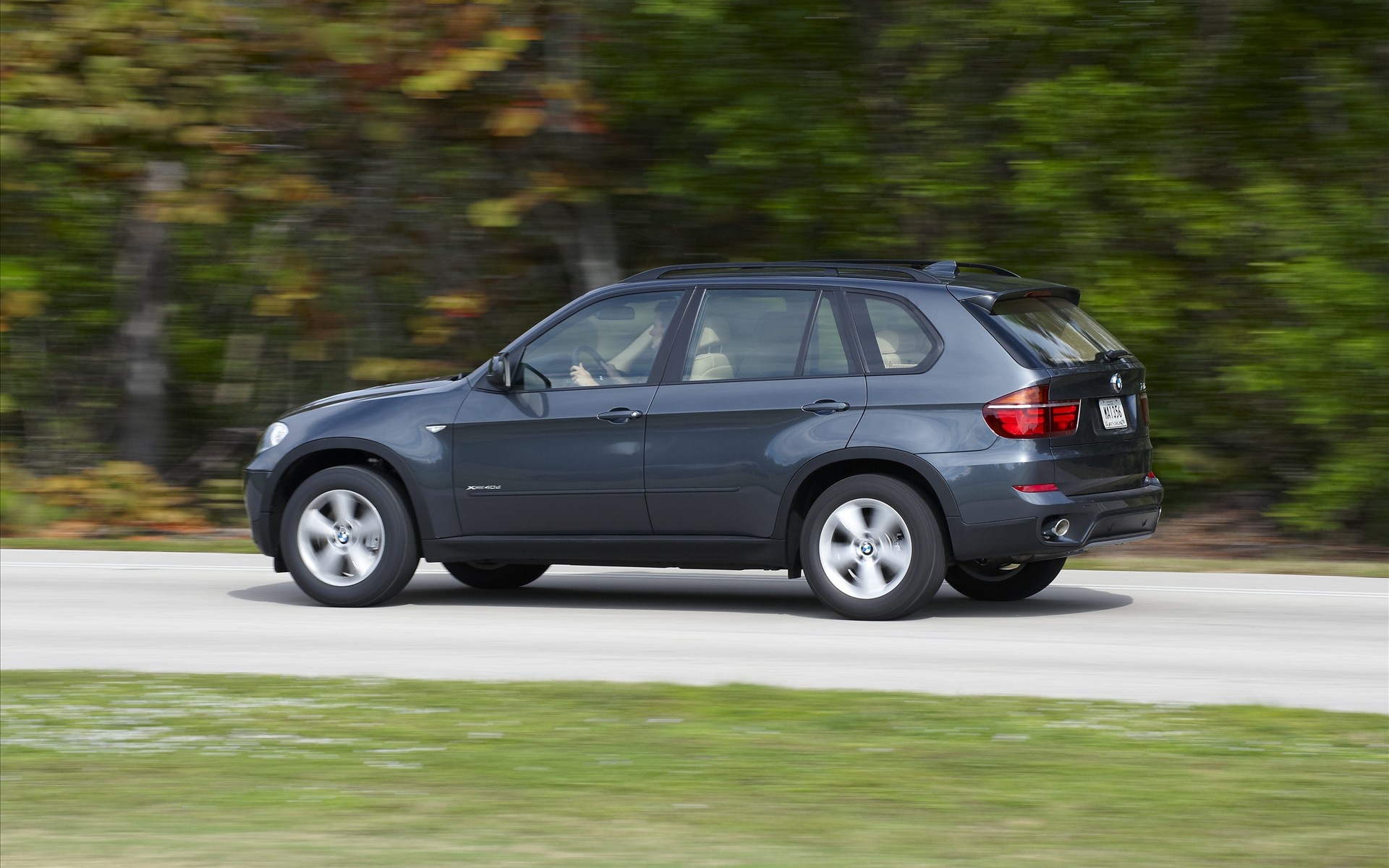 BMW,宝马,汽车,2012Y十一月03D,儿童桌面专用