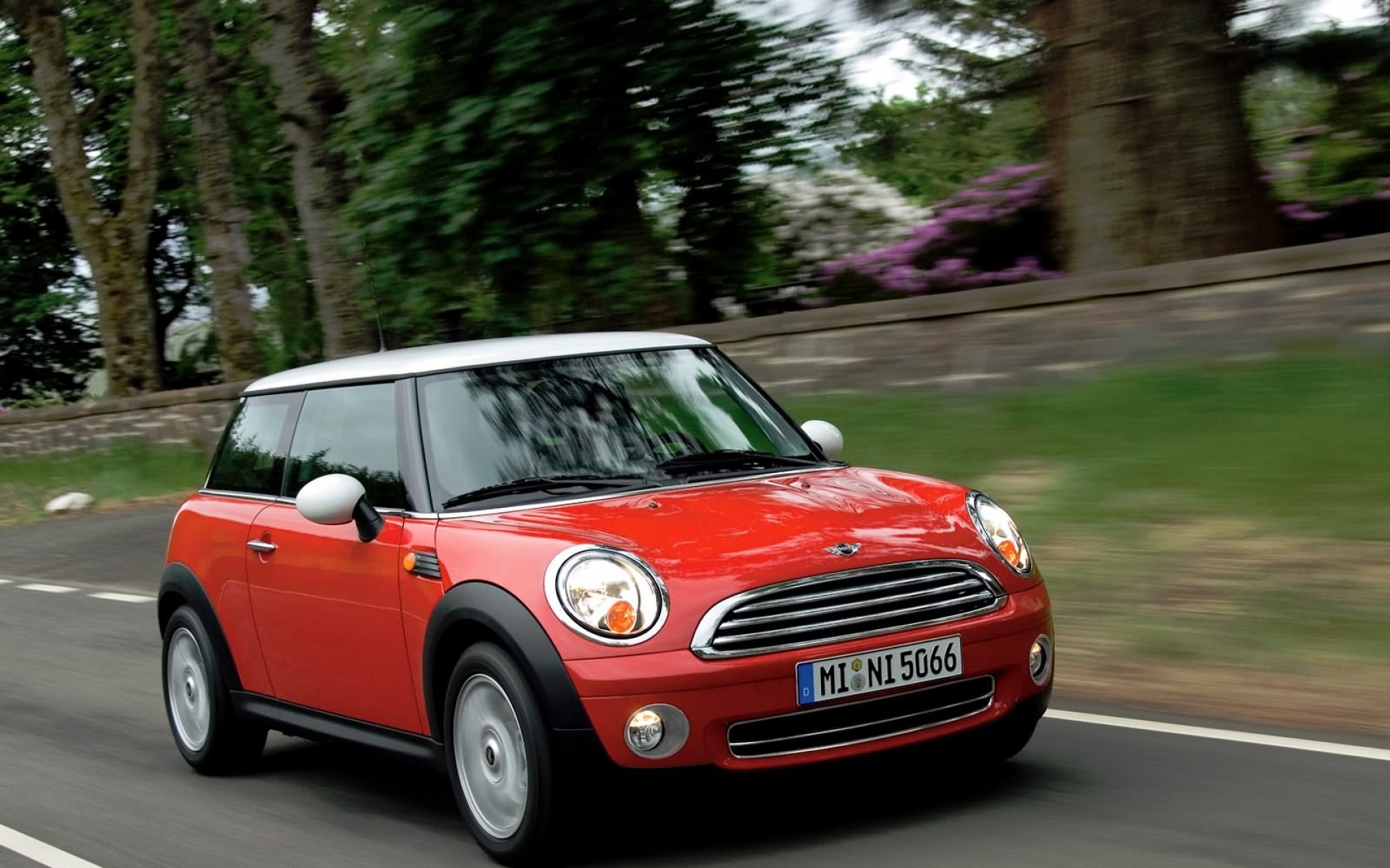 汽车,主题,壁纸(1)(2)(3),1600*1200,2012Y十一月22D,儿童桌面专用