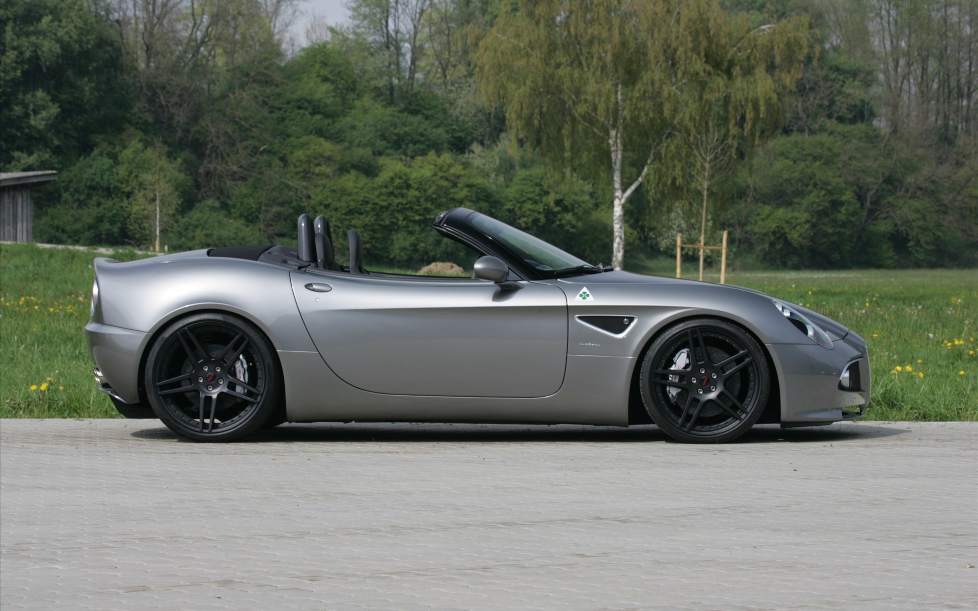 Novitec,Alfa,Romeo,阿尔法,罗密欧,超级跑车,跑车,宽屏,汽车,2012Y十月31D,儿童桌面专用