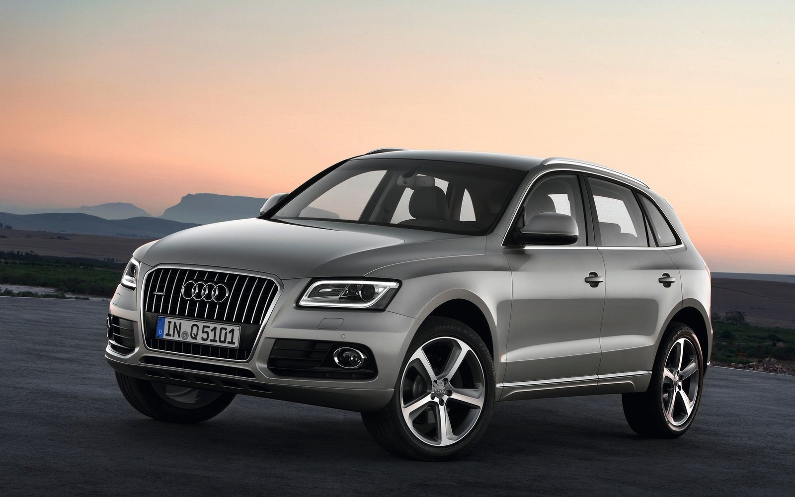 汽车,suv,奥迪Q5,2013款,儿童桌面专用