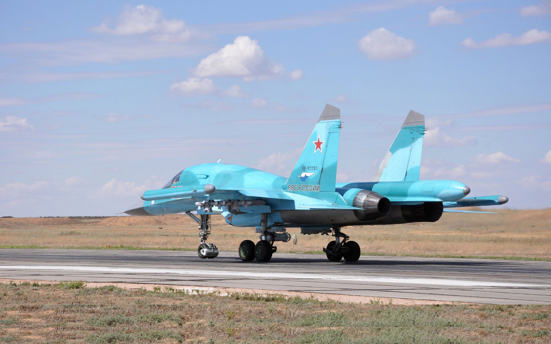 军事,苏-39战斗轰炸机,十一月三十日精选