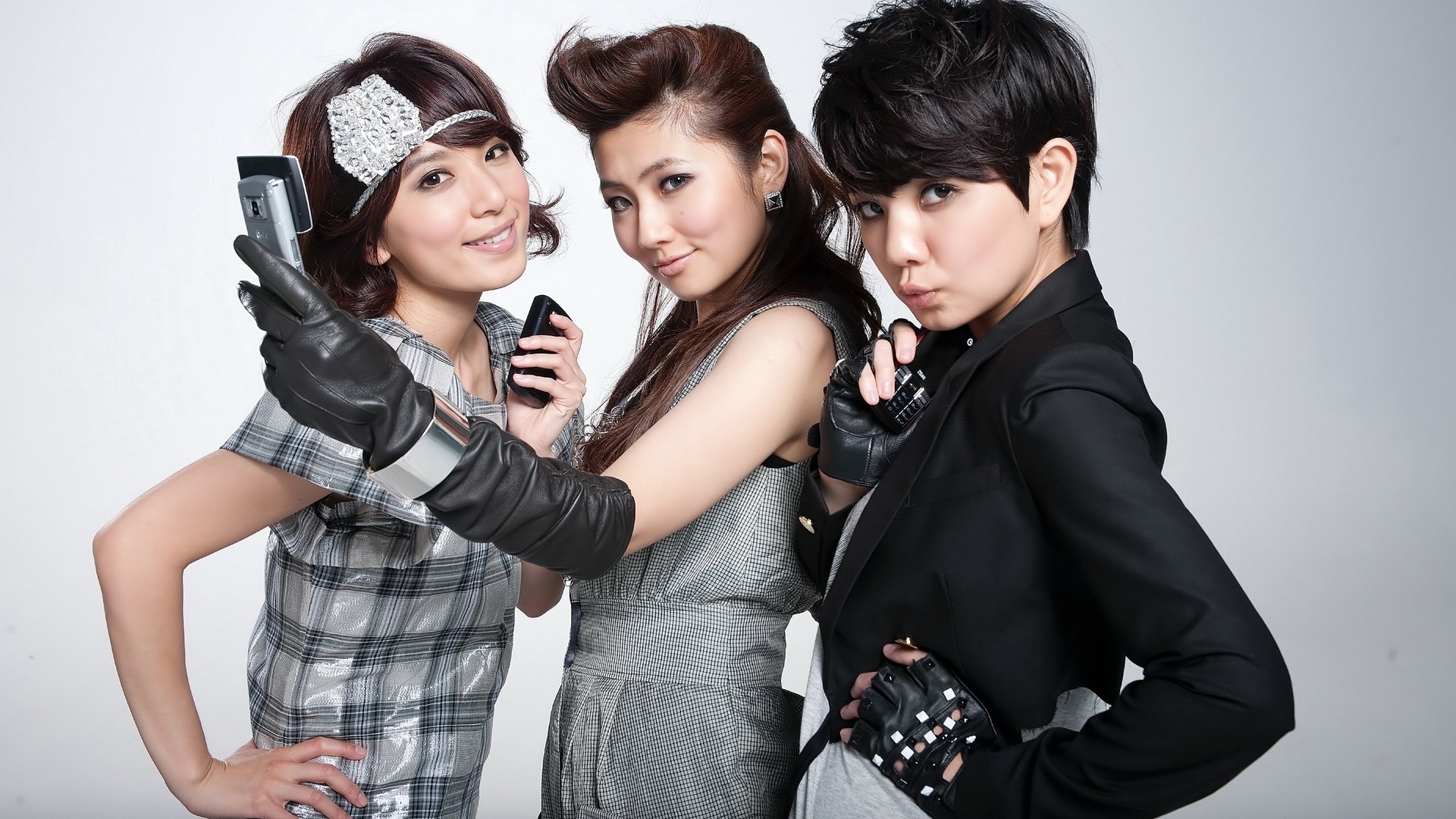 港台,女明星,SHE,组合,田馥甄,陈嘉桦,任家萱,十二月十四日