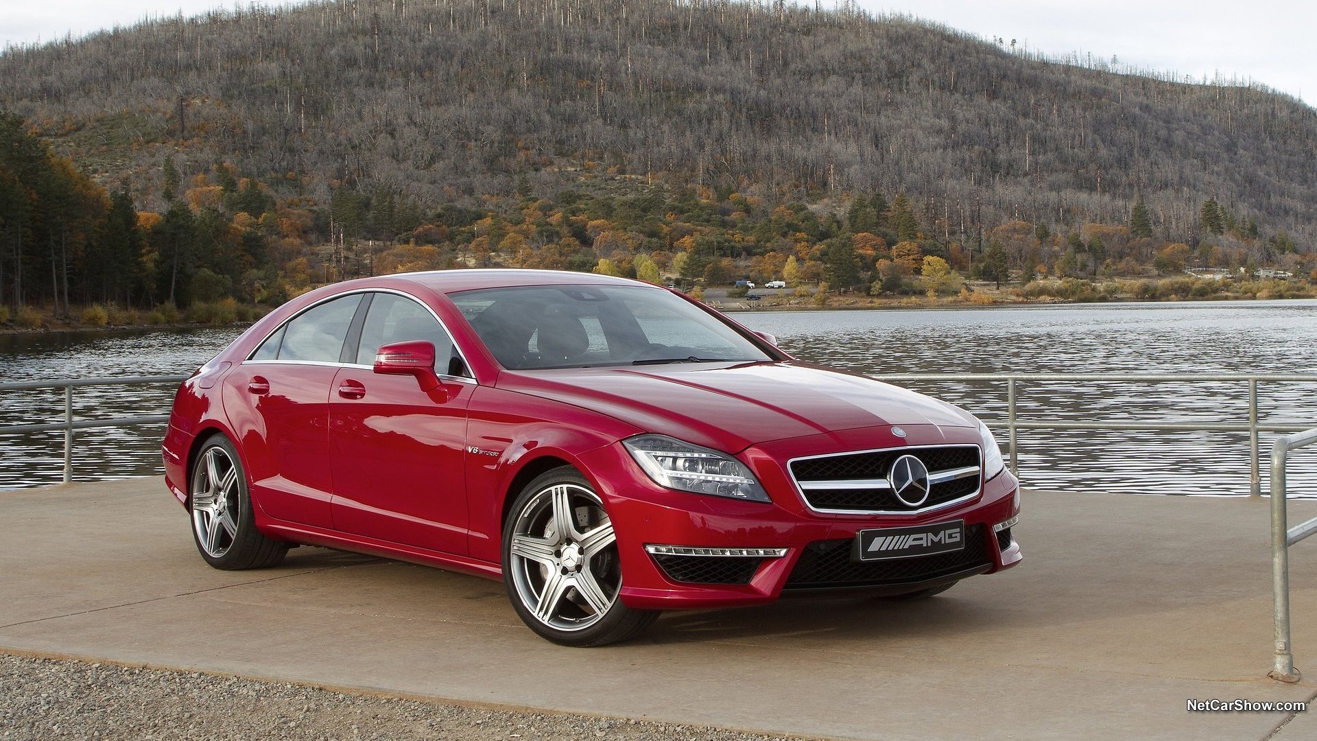 汽车,轿车,奔驰,cls63,benz,儿童桌面专用