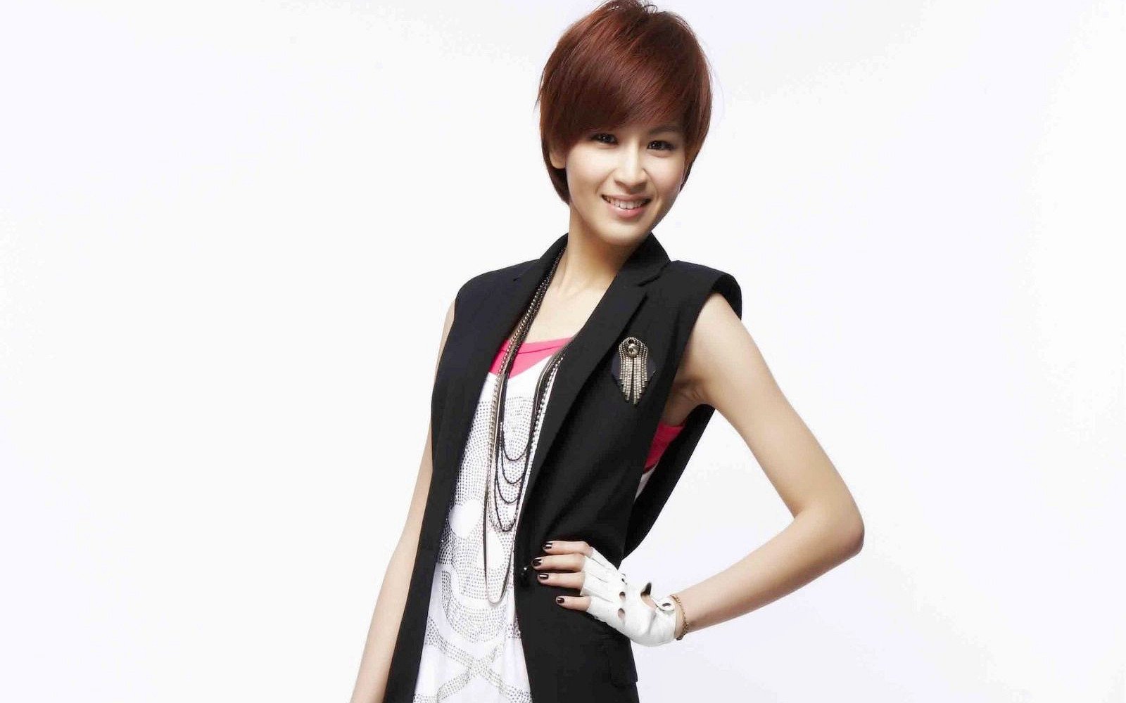 女明星,曾沛慈,1月23日