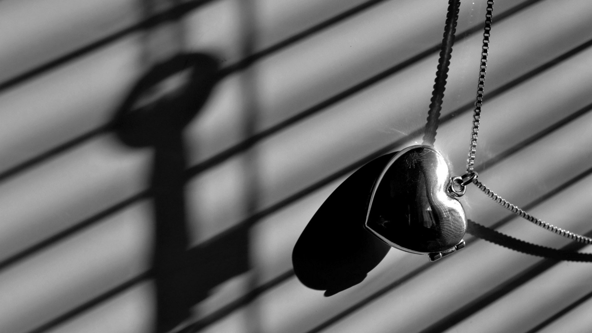 爱情美图,唯美温馨,爱心,项链