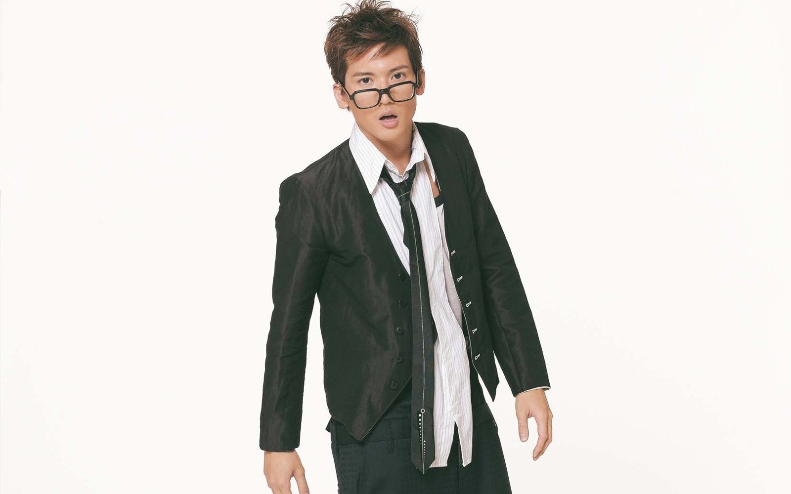 港台,男明星,关智斌,1月29日