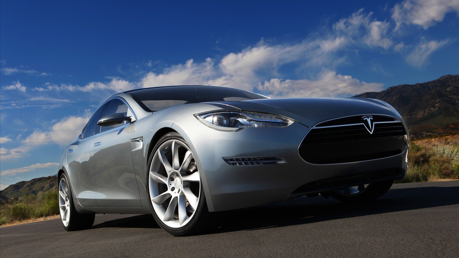 汽车,超跑,阿尔法罗密欧,银色,儿童桌面专用