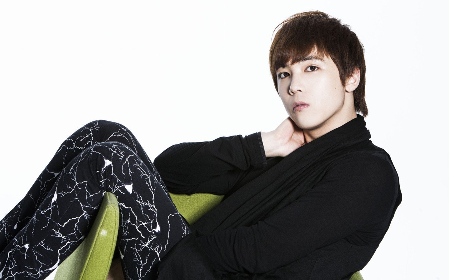 日韩,男明星,李弘基,2月28日