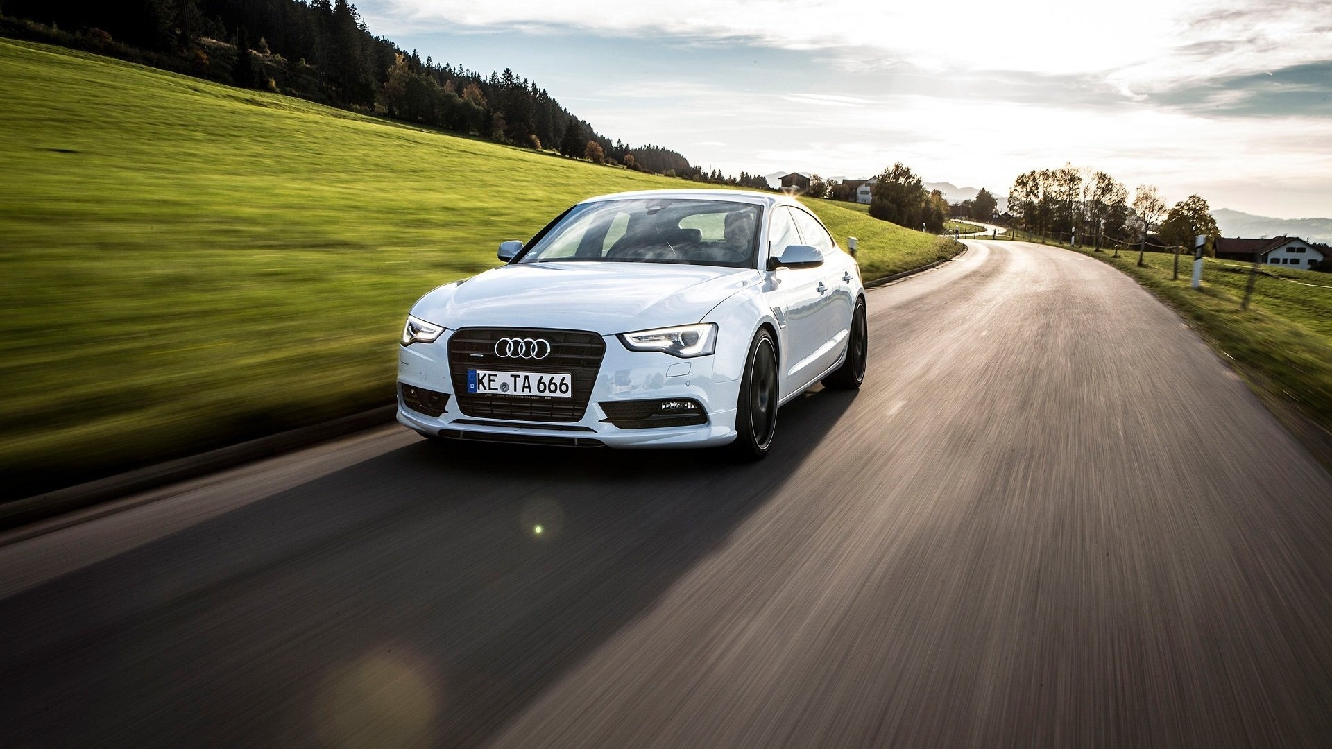 汽车,轿跑,奥迪,as5,白色,儿童桌面专用