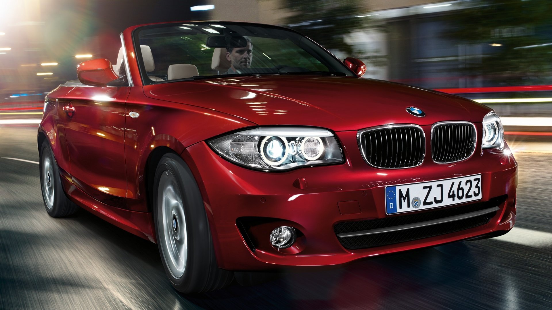 汽车,轿车,宝马,1系,红色,儿童桌面专用