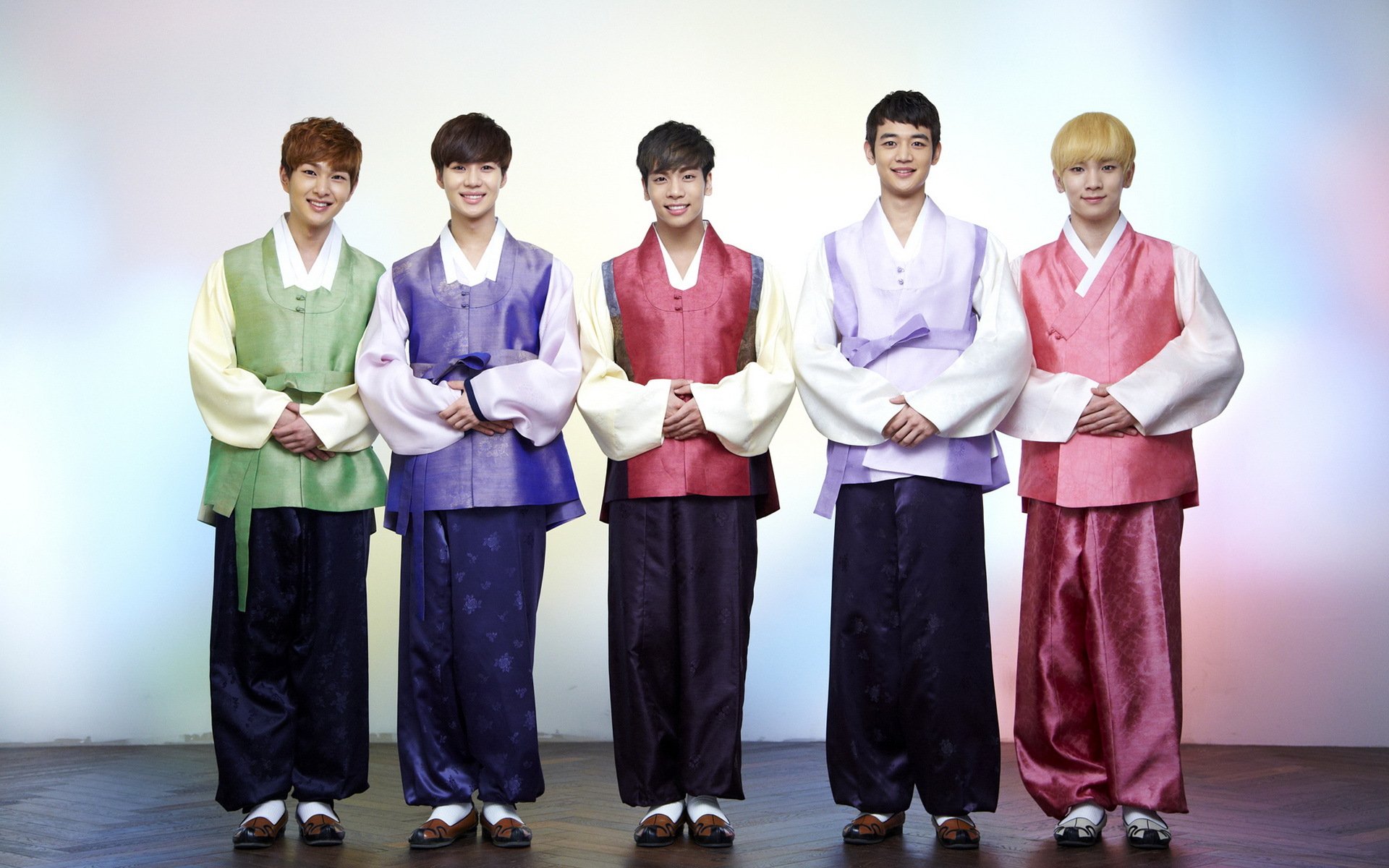 日韩,男明星,偶像团体,SHINee,2月22日