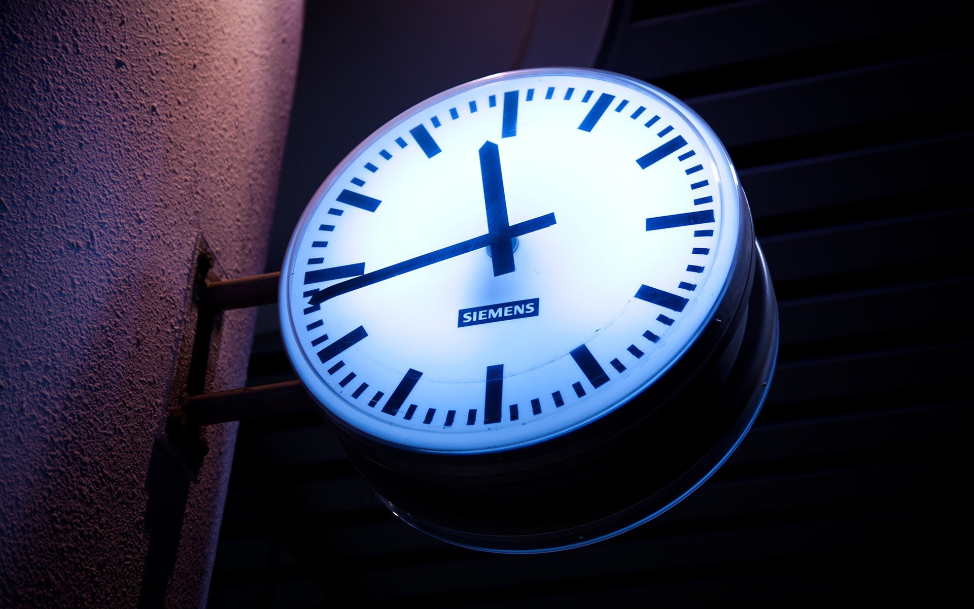 小清新,静物写真,钟表,2月28日,儿童桌面专用