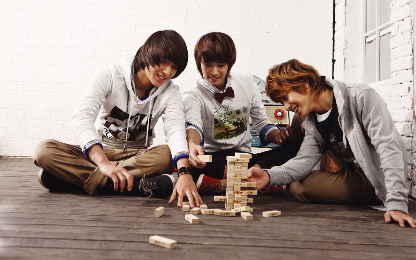 日韩,男明星,偶像团体,FTISLAND,3月4日