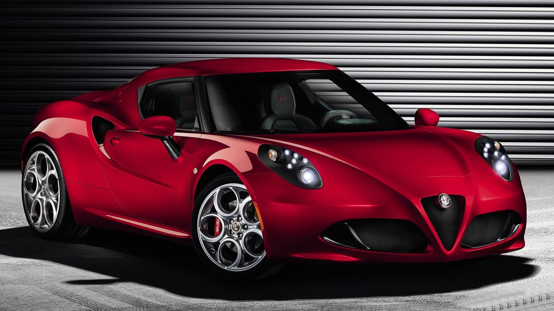 汽车,超跑,红色,阿尔法罗密欧,4C,儿童桌面专用