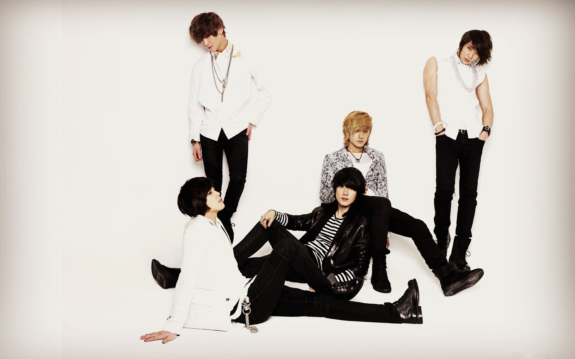 日韩,男明星,偶像团体,FTISLAND,3月4日