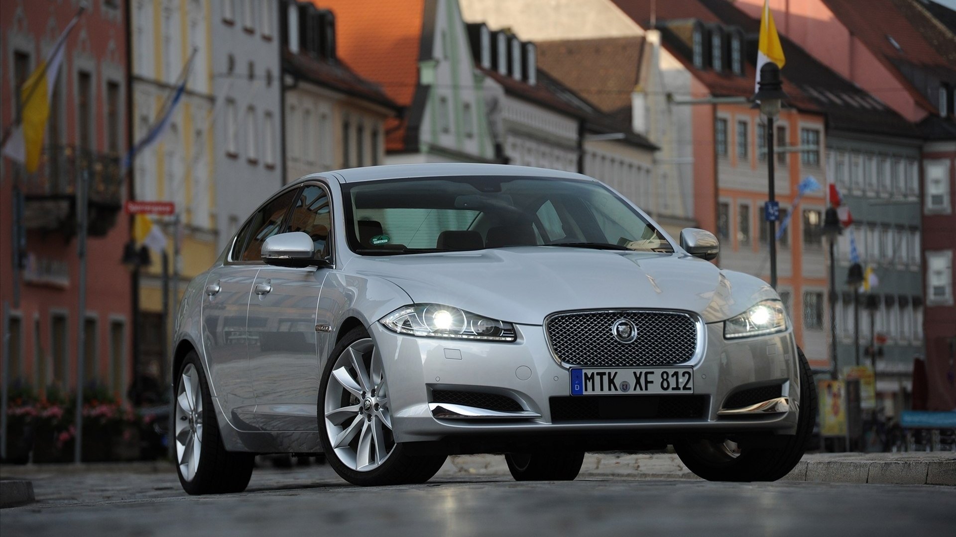 汽车,超跑,捷豹,XF,白色,儿童桌面专用